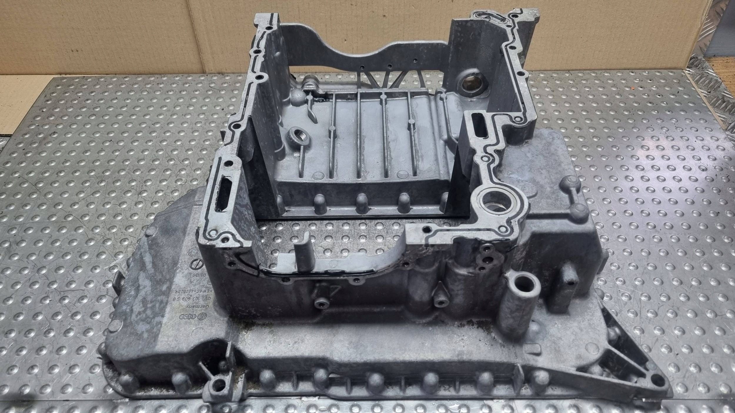 Coppa olio olio KARTER 059103603BG AUDI A4 B8 A5 8T Q5 8R 2.7 3.0 TDI