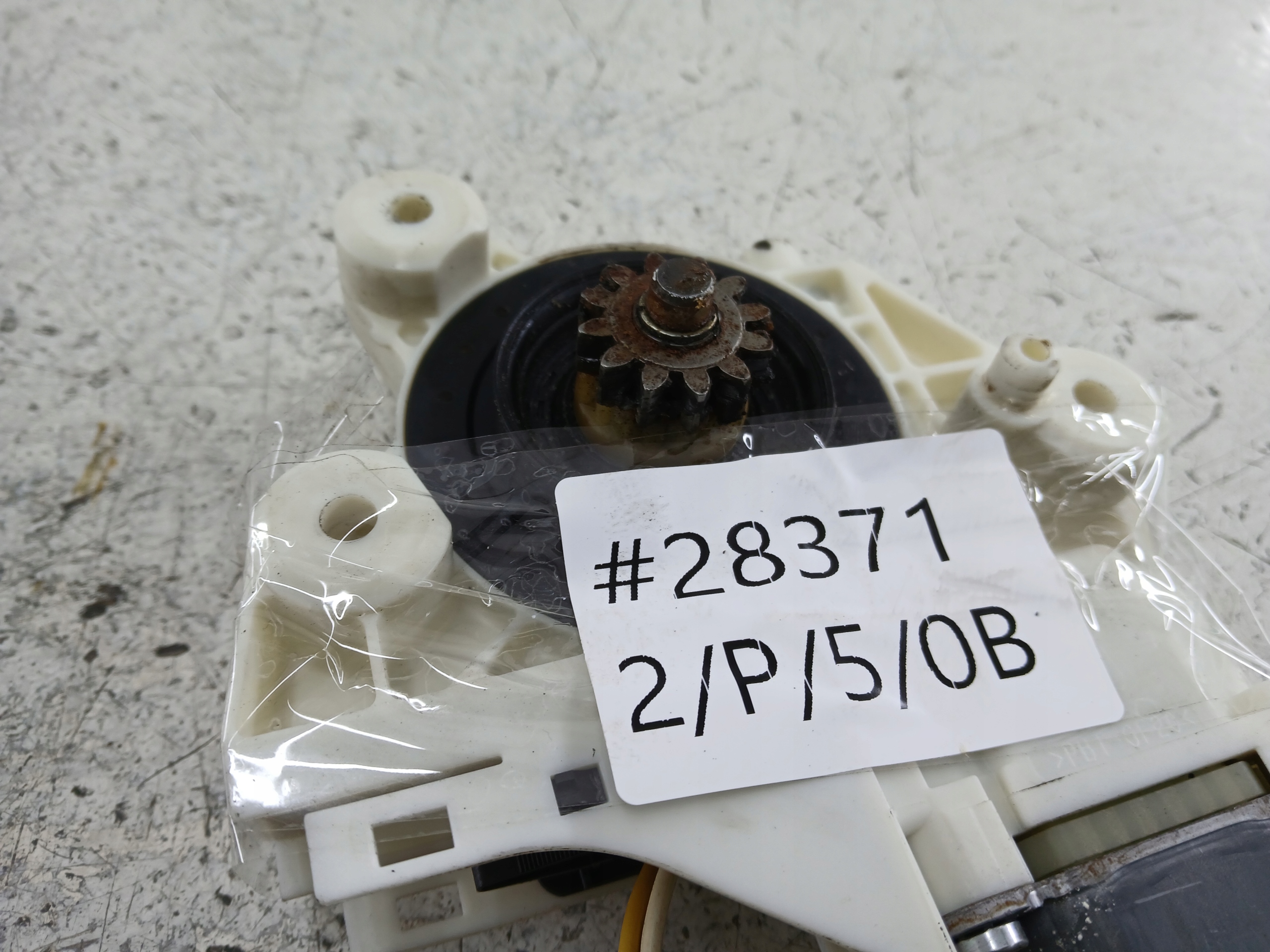 FORD FOCUS MK2 mini motor windows left front 0130822217