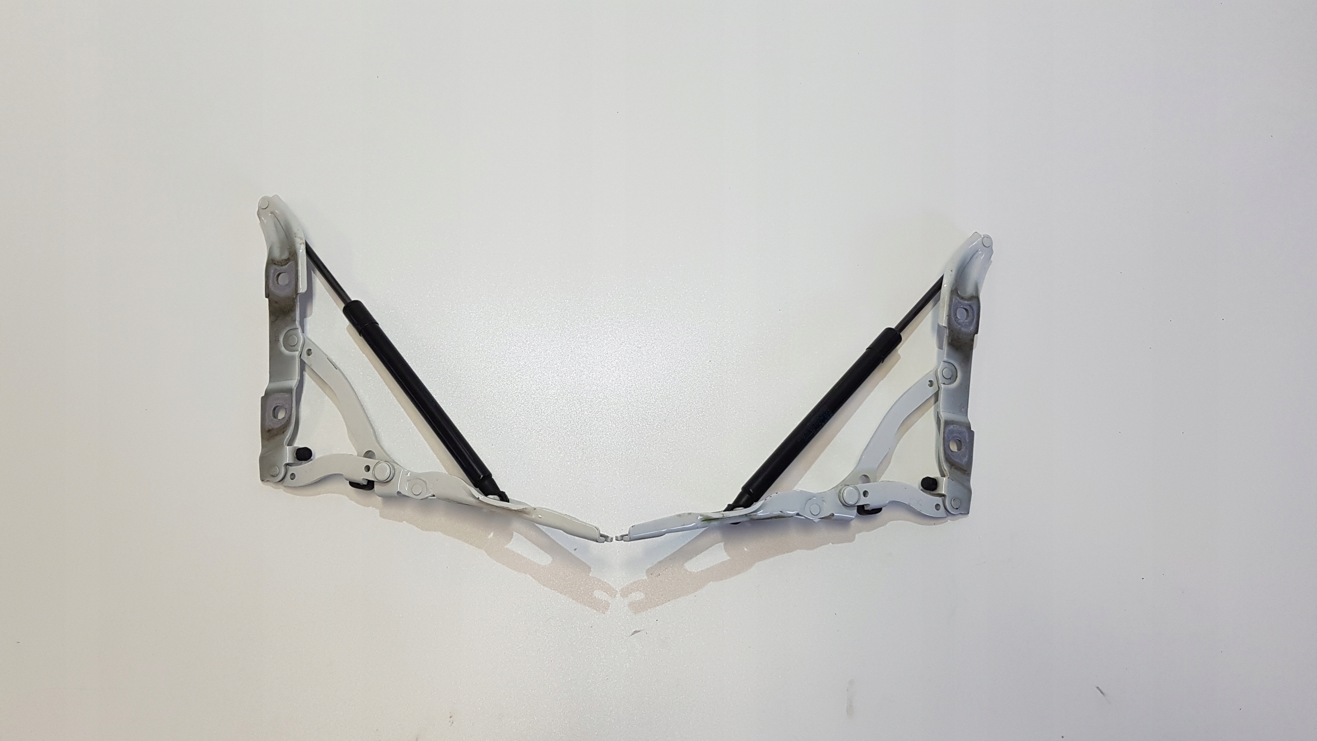 BMW F22 F23 hinge bonnet rear part left prosty