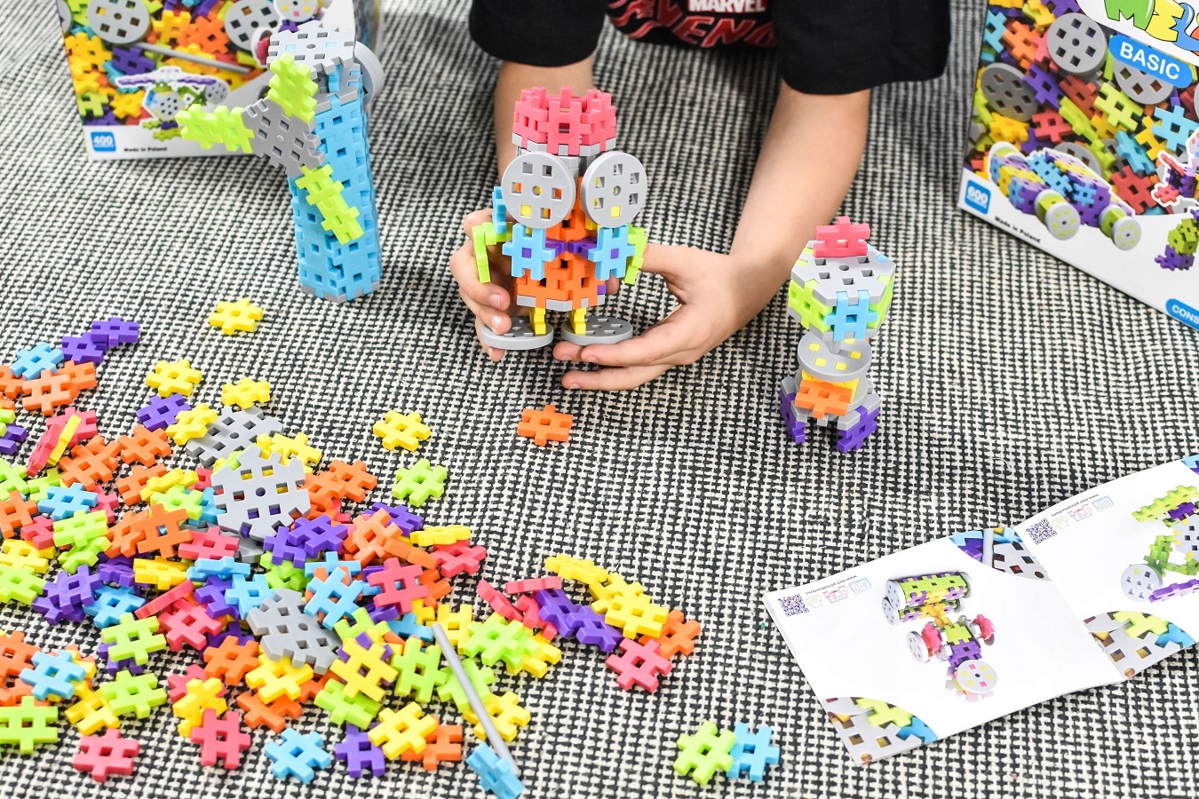 KLOCKI WAFLE KONSTRUKCYJNE MINI MELI BASIC CONSTRUCTOR 400 + PREZENT 3+ Materiał plastik