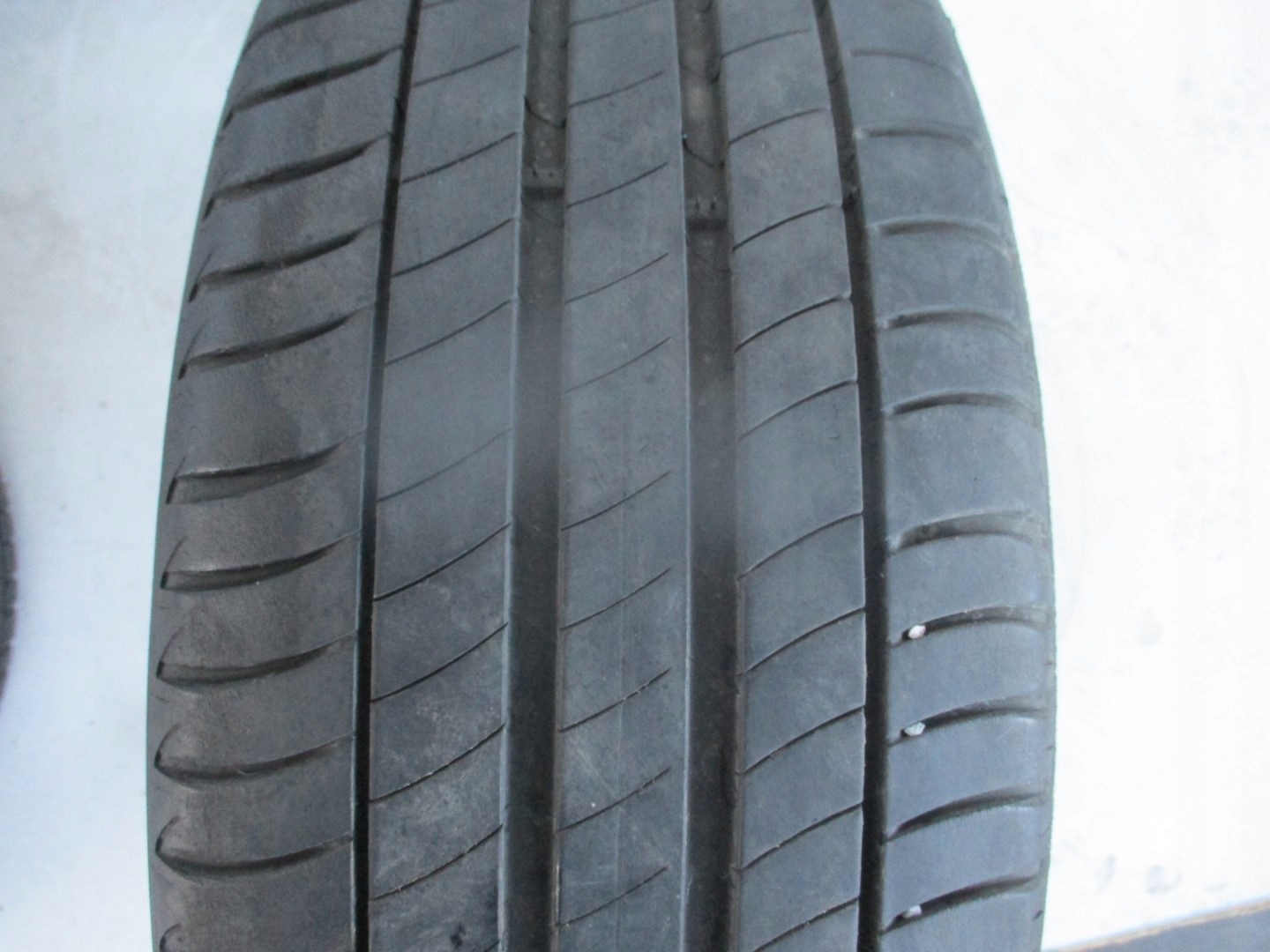 wheels discs tyres HYUNDAI IONIQ R17 16r