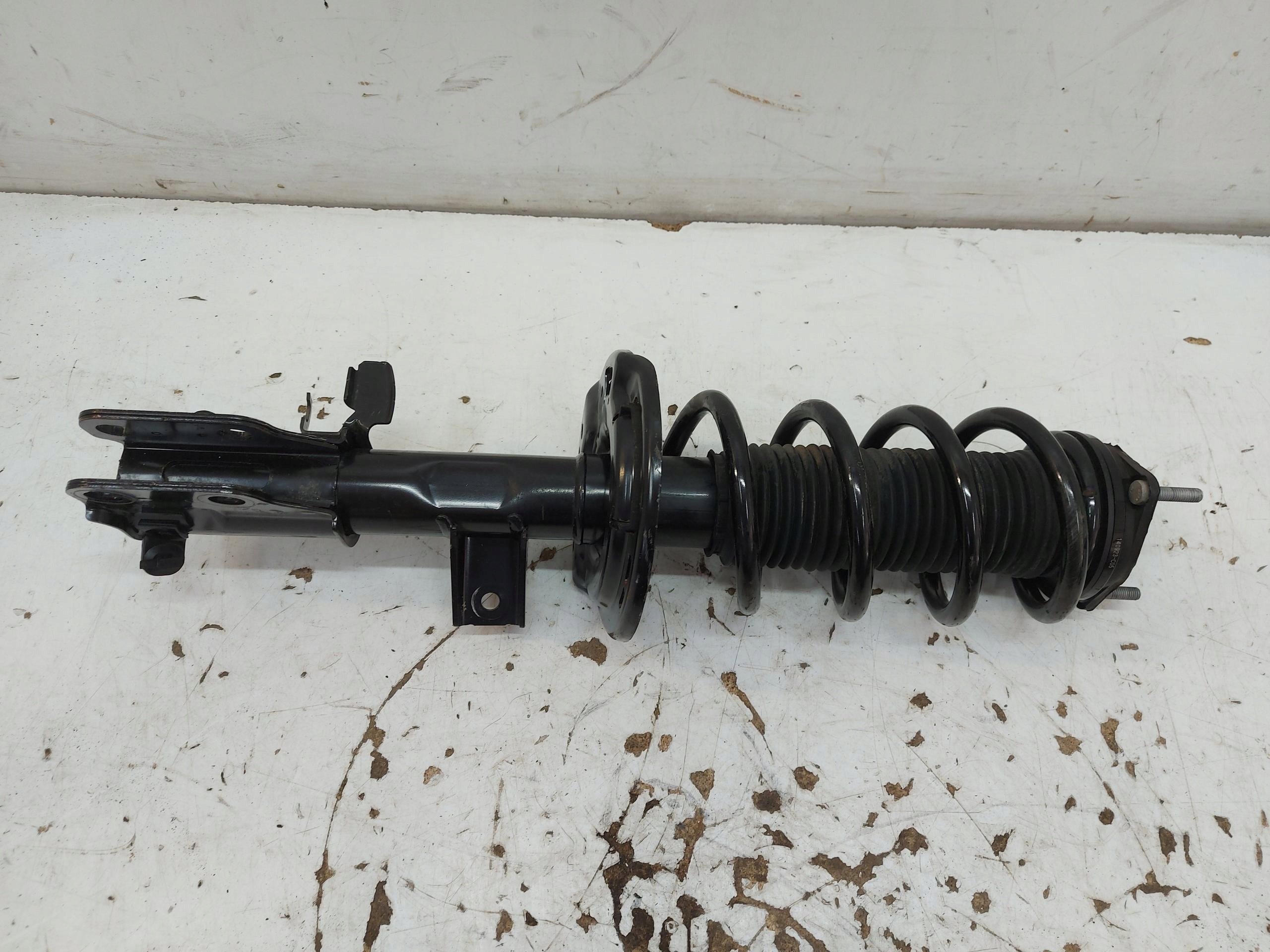 Ford Transit Custom II 2024 shock absorber mcperson left front pz31-18k001-ac