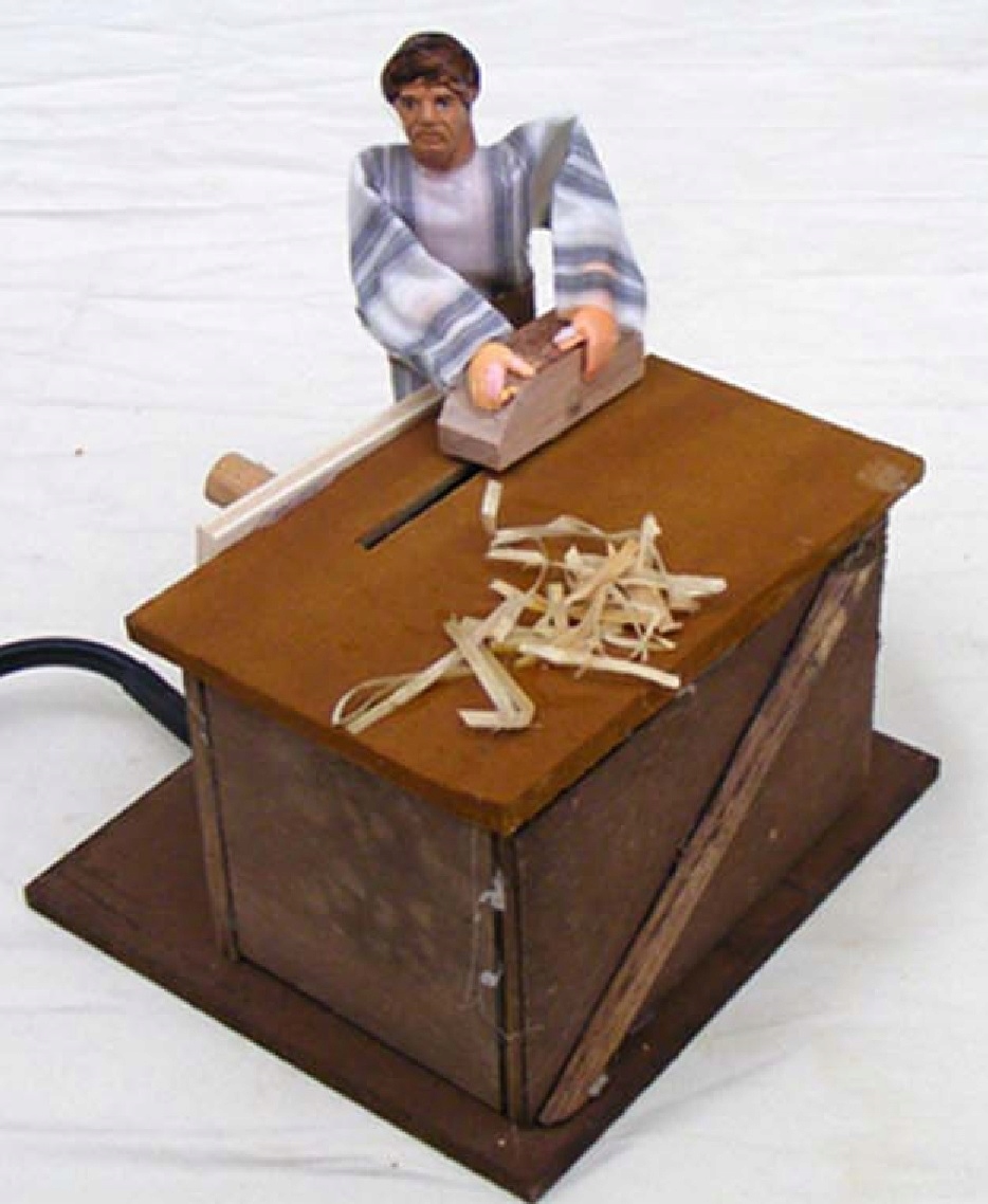 Pohyblivá Figúrka Do Šopky Stolár 10x10x12cm 220V