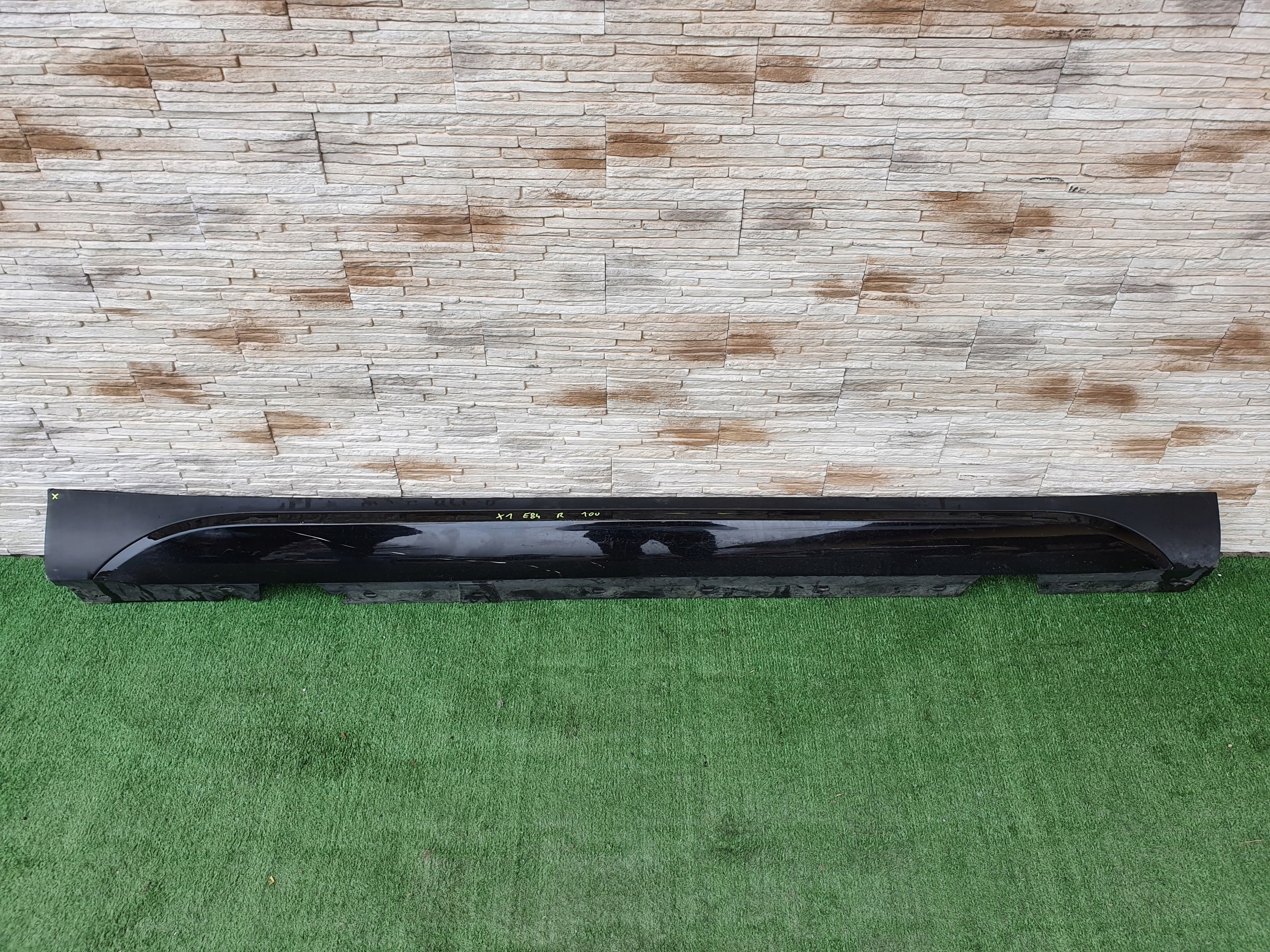 молдинг порога BMW X1 E84