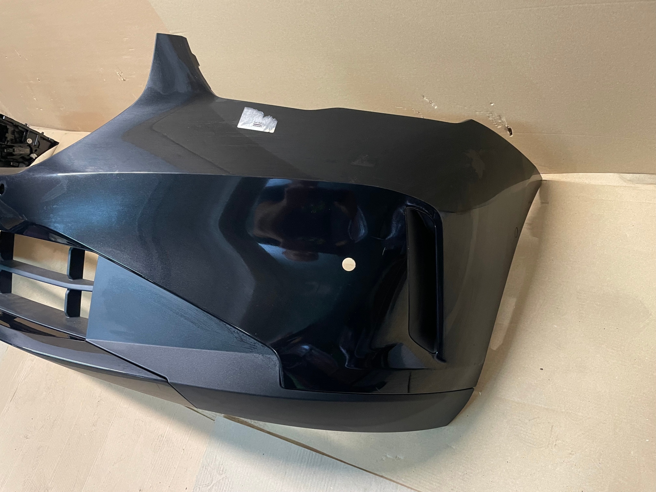 bumper front 6X PDC complete BMW 5 G60 G61 colour 475 EUROPA