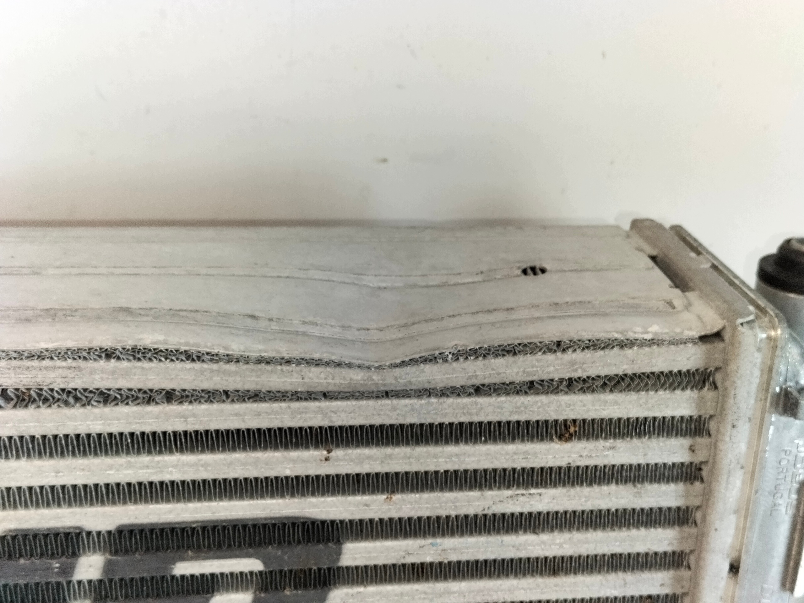 Kühler luft intercooler TOYOTA YARIS 4 IV 20- GR