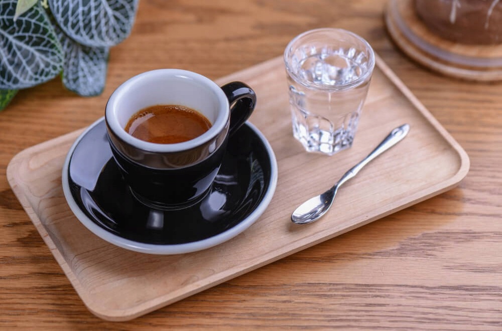 KAWIARKA ZAPARZACZ DO KAWY 12 FILIŻANEK 600ml Aluminiowa ekspres Marka Odelo