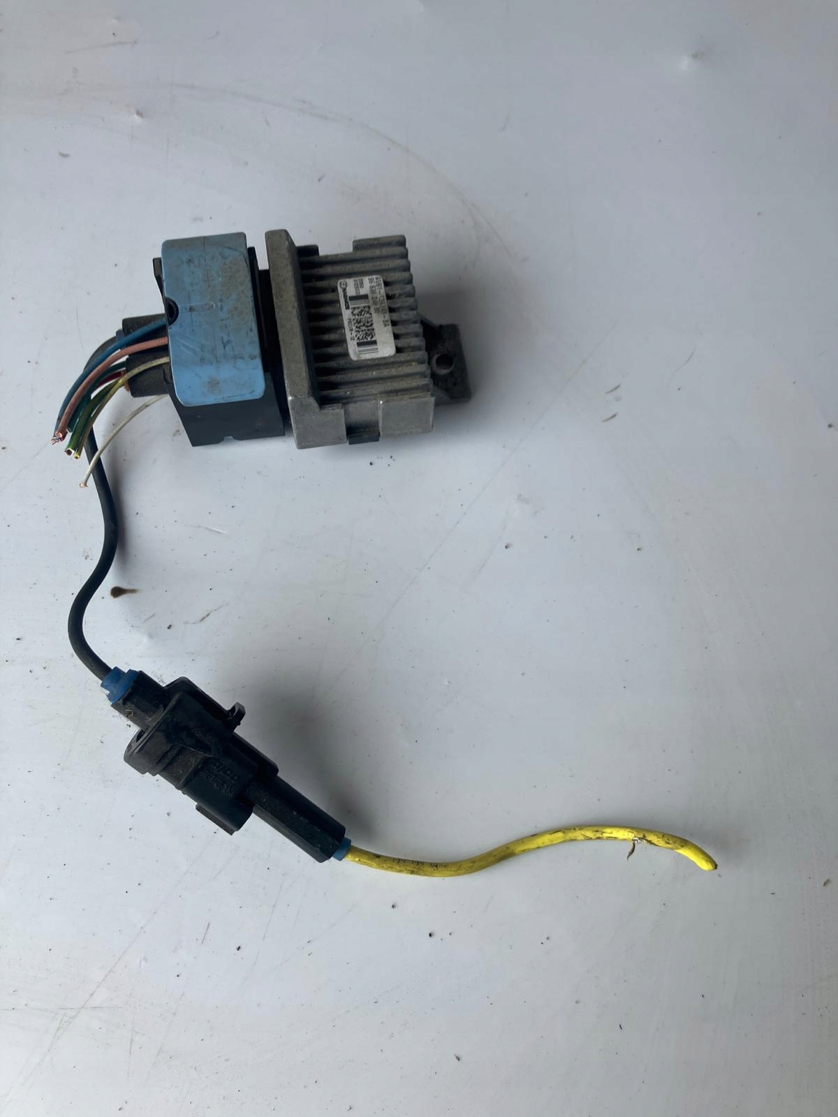 relay plugs ZAROWYCH DS5 508 2.0 HDI 9663824880