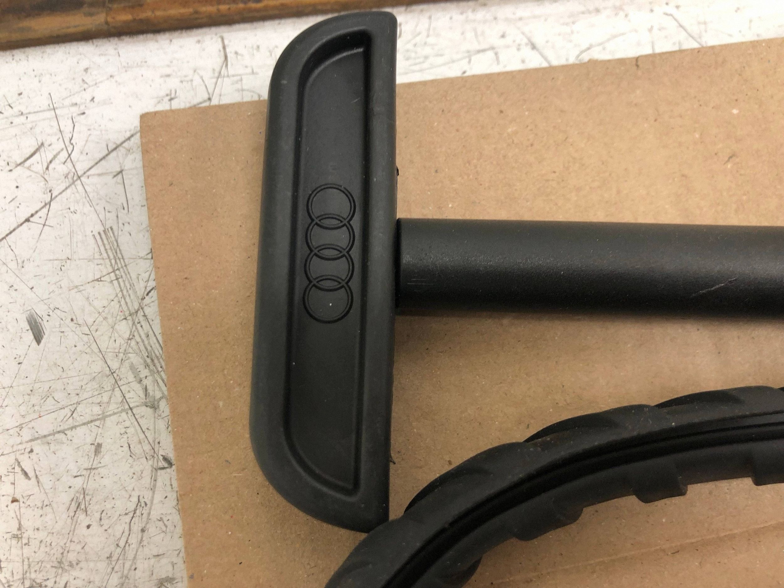 Dachreling dach KOMPLET AUDI Q8 4M8860019