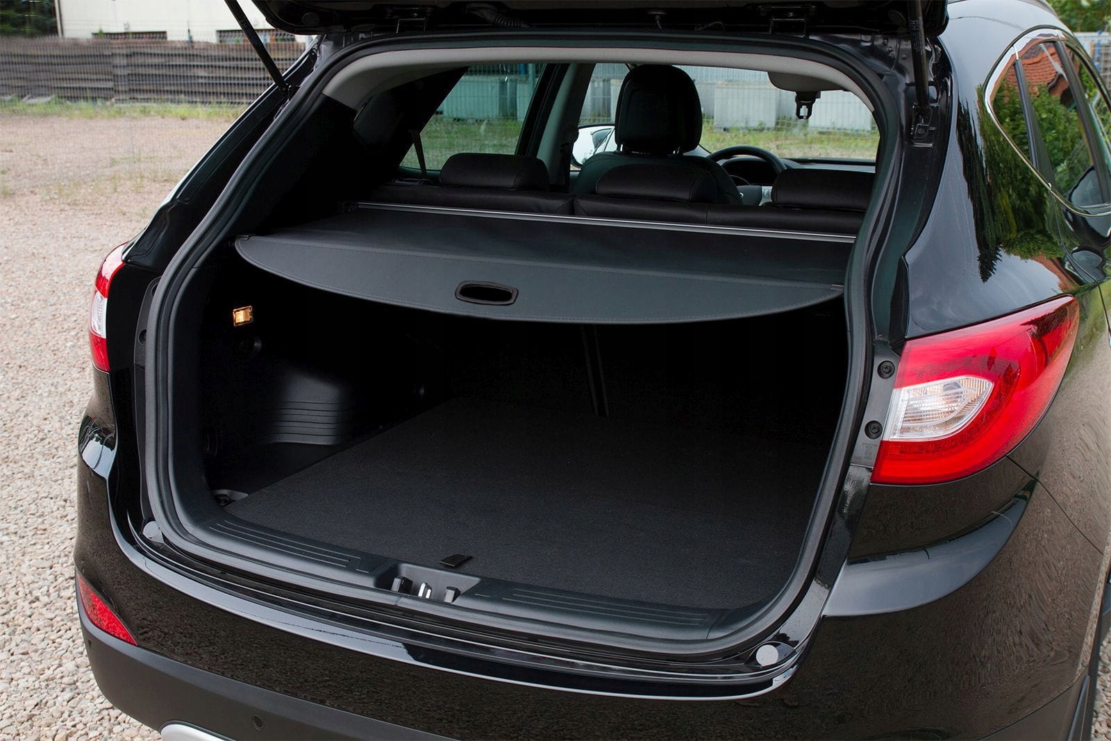 HYUNDAI ix35 2010-2015 ROLETA BAGAŻNIKA Producent części Inny