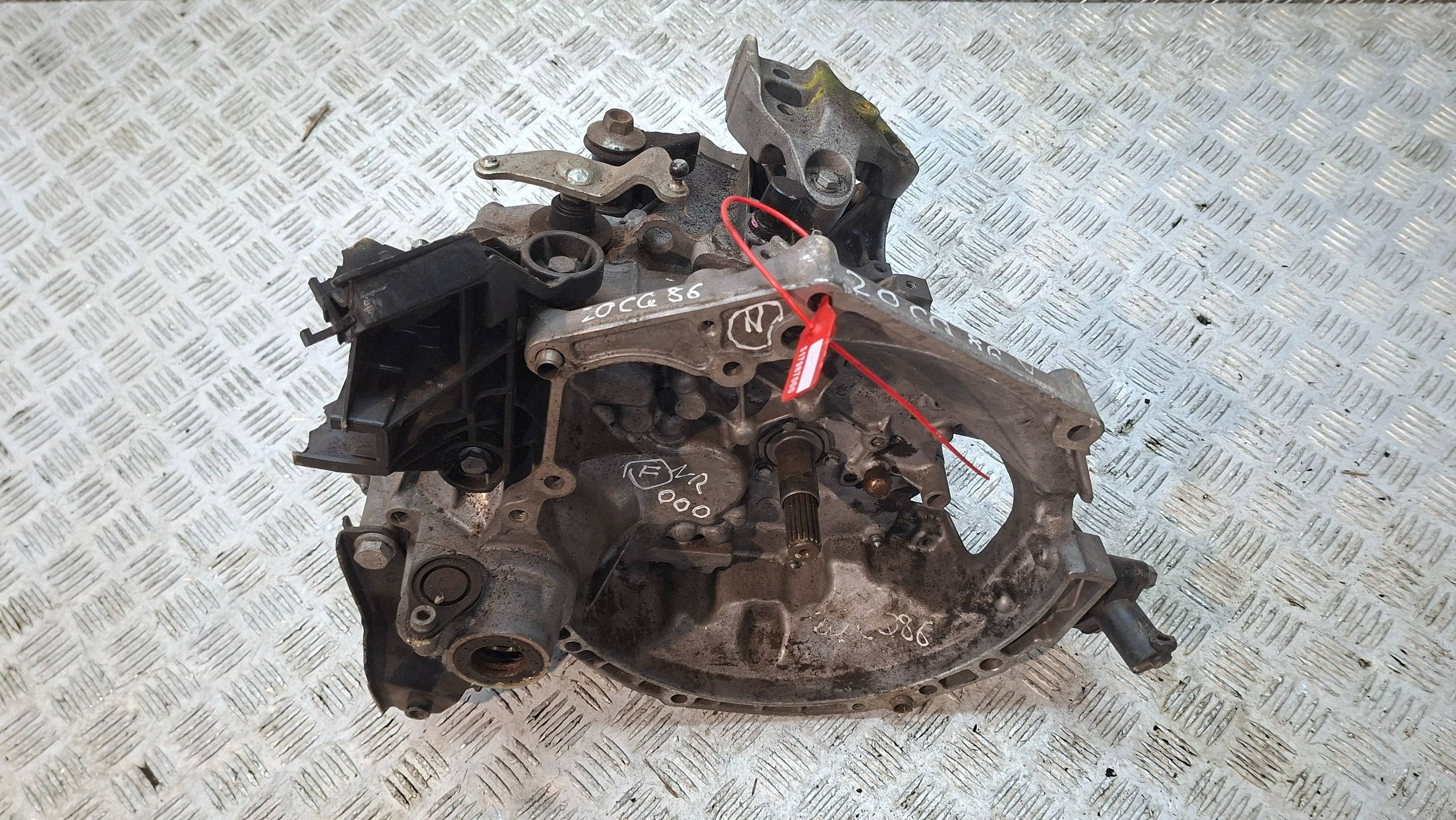 getriebe 20CQ86 PEUGEOT 207 1.4 8V 2006