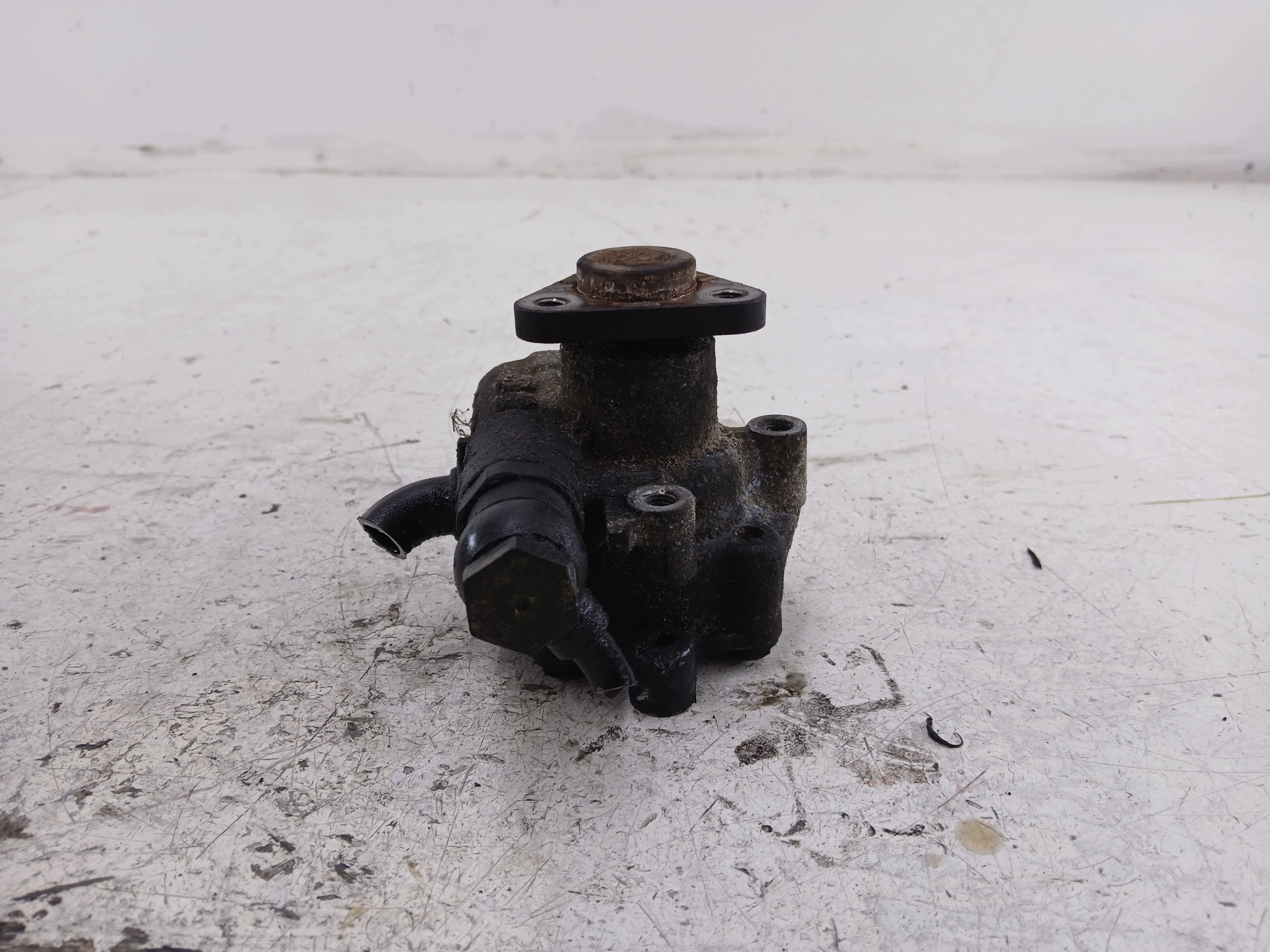 VW PASSAT B5 servo pump 8D0145177Q 110 BAR