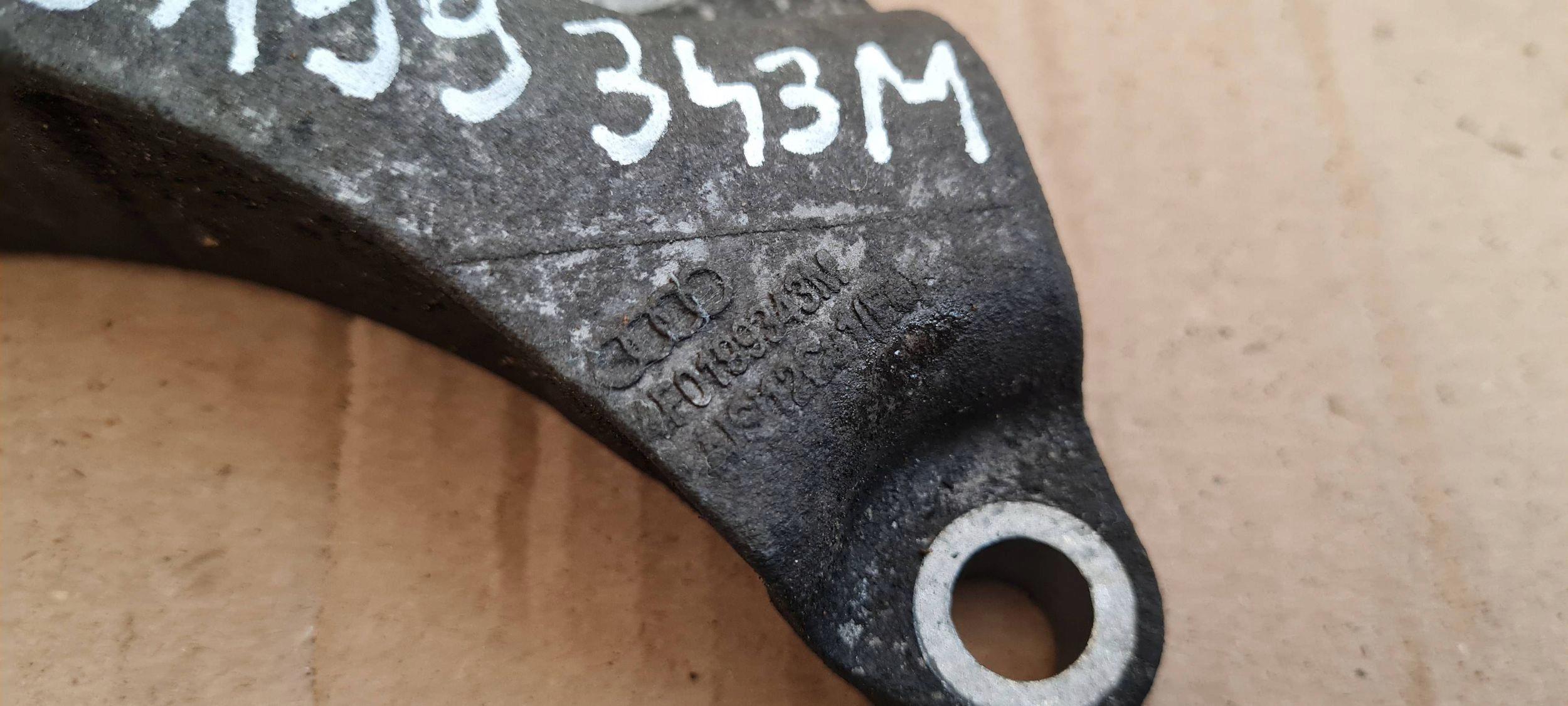 A6 C6 LIFT holder holder engine mount front 3.0 TDI 4F0199343M