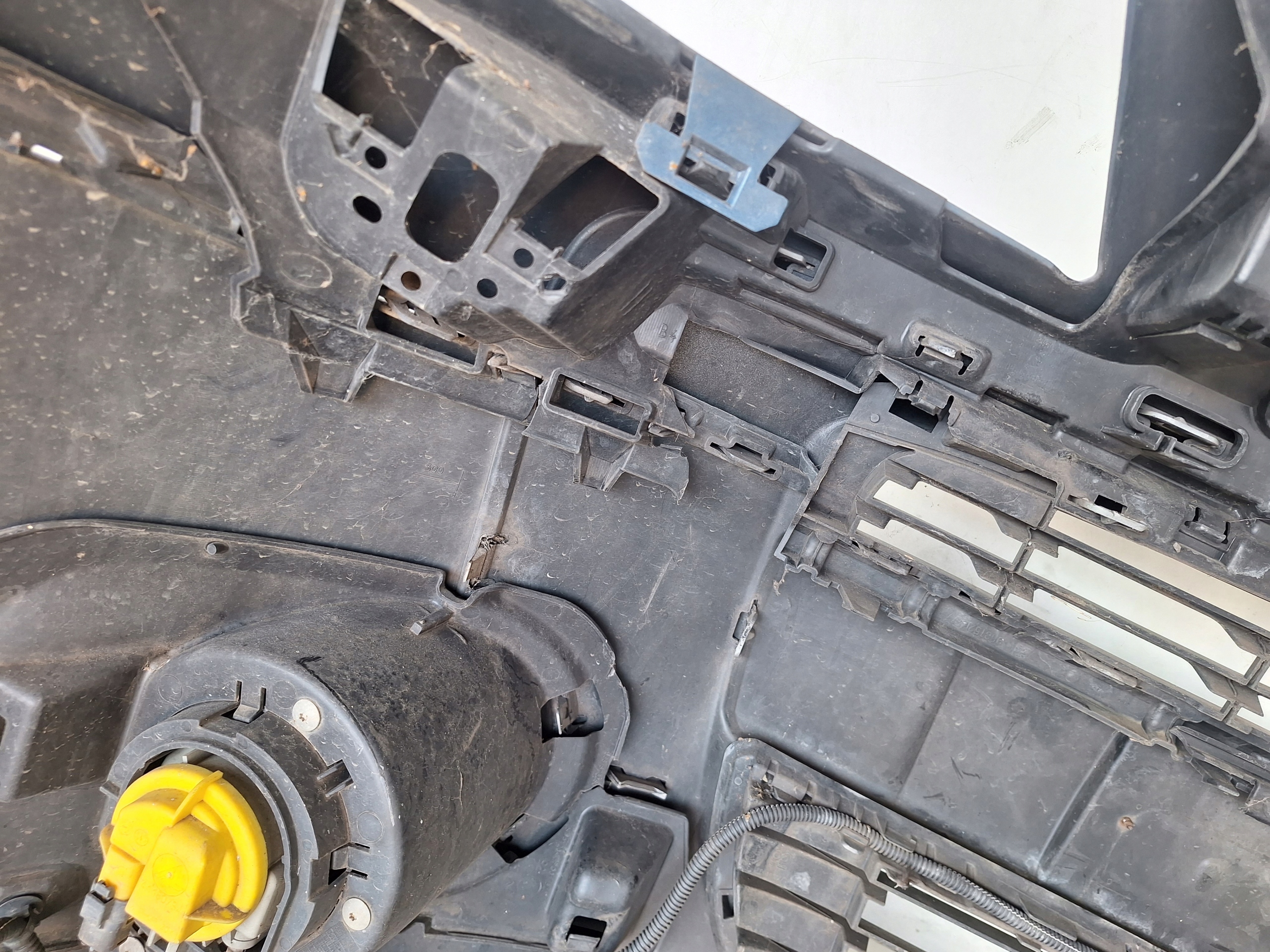 PEUGEOT PARTNER III XTR 08-12 bumper