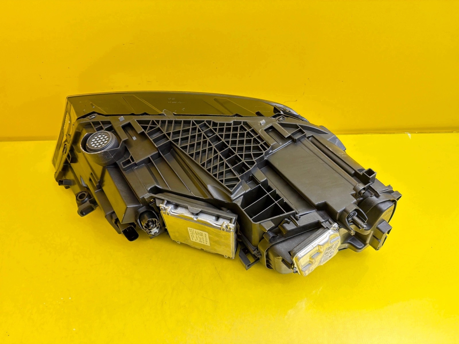 light left right Audi Q7 4M Full Led 4M0941033 4M0941034