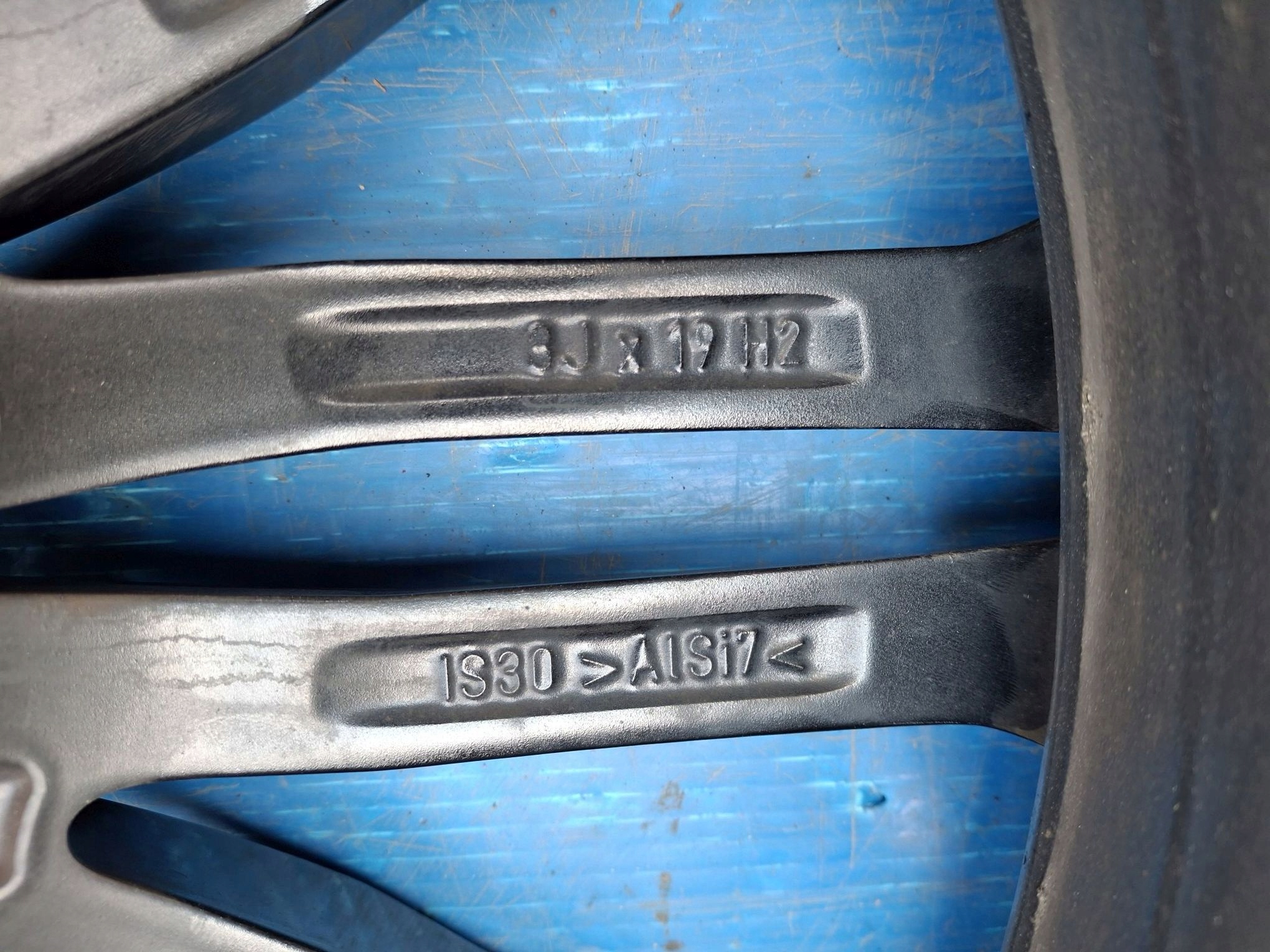 disk BMW 5 G30 8.0x19 ET30 5x112 7856925
