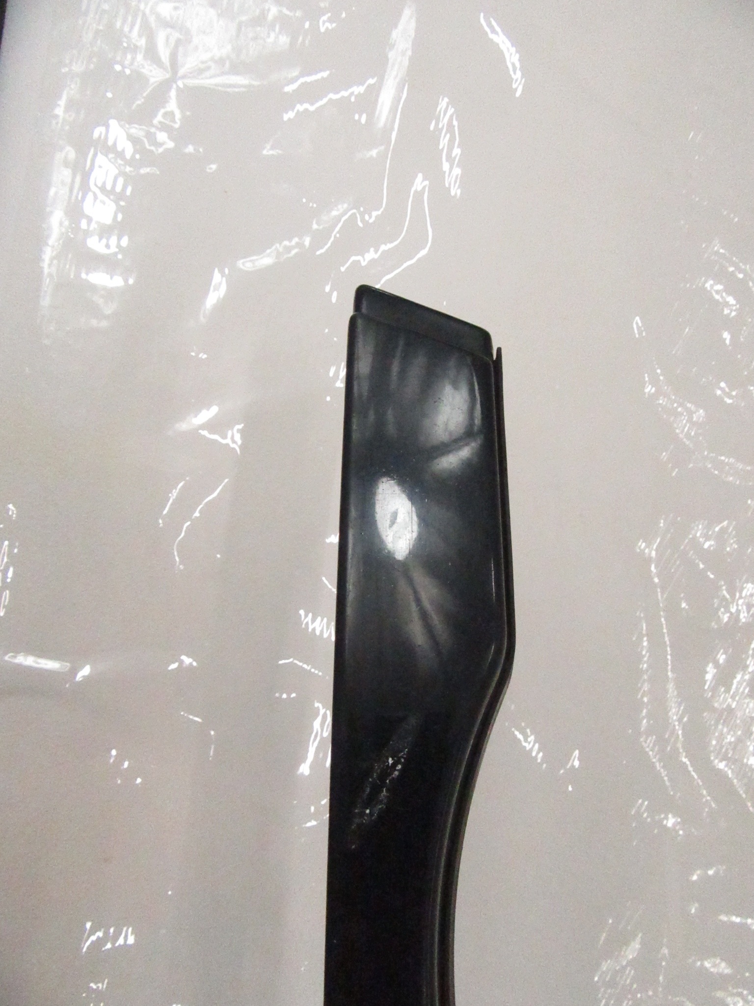 moulding below lampe brewka left left front BMW e46 PRZEDLIFT sedan KOMBI