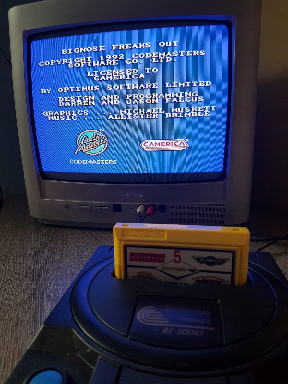 Złota 5 Micro Machines Pegasus prezent Pegazus Tryb gry multiplayer singleplayer