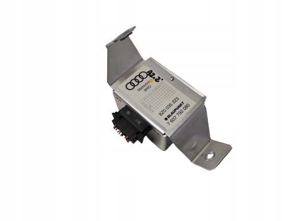 AUDI A2 99- WZMACNIACZ RADIA 8Z0035223