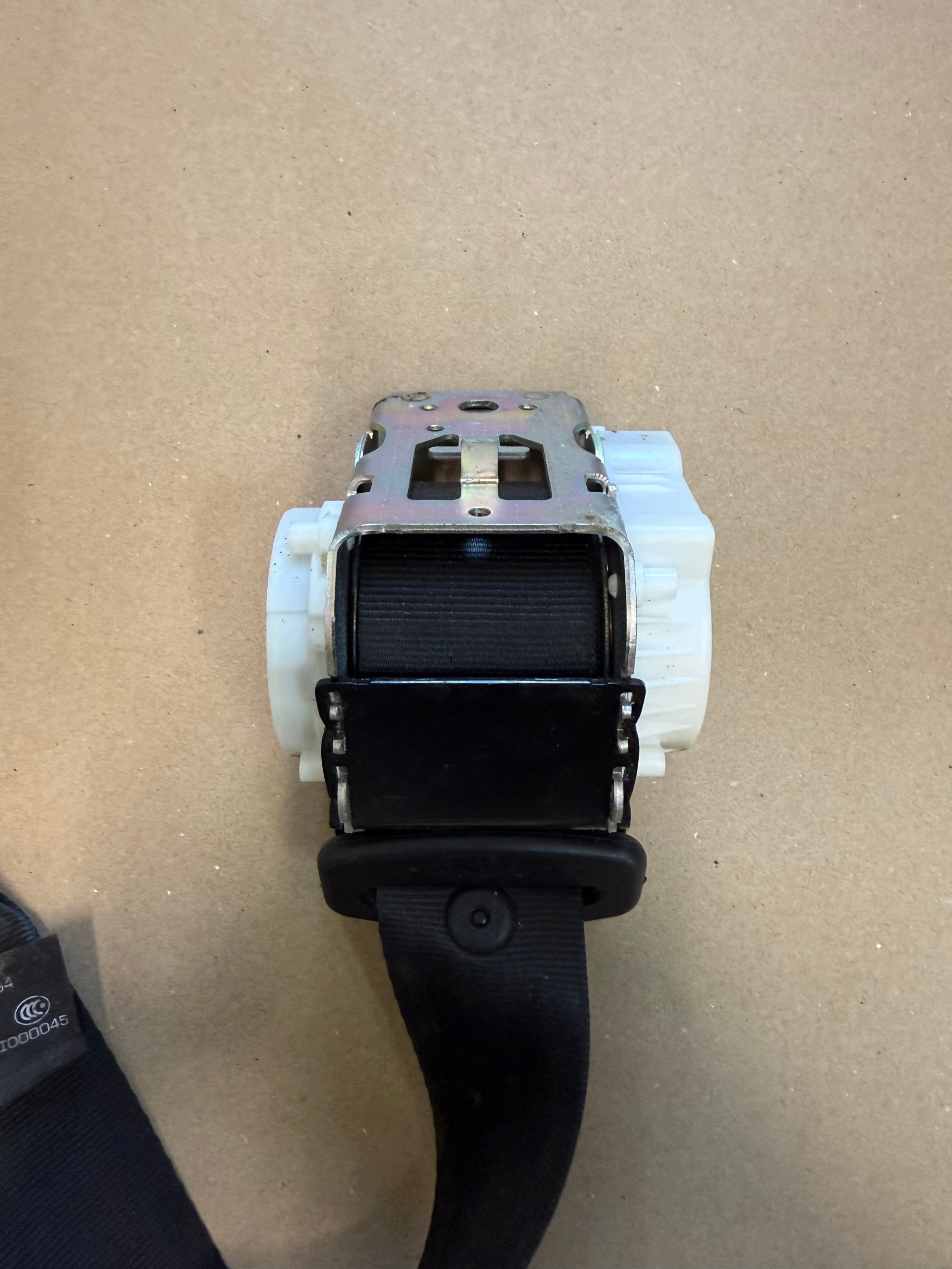 Gurten Sicherheits rechts hinten heck FORD FOCUS mk3 34074772d
