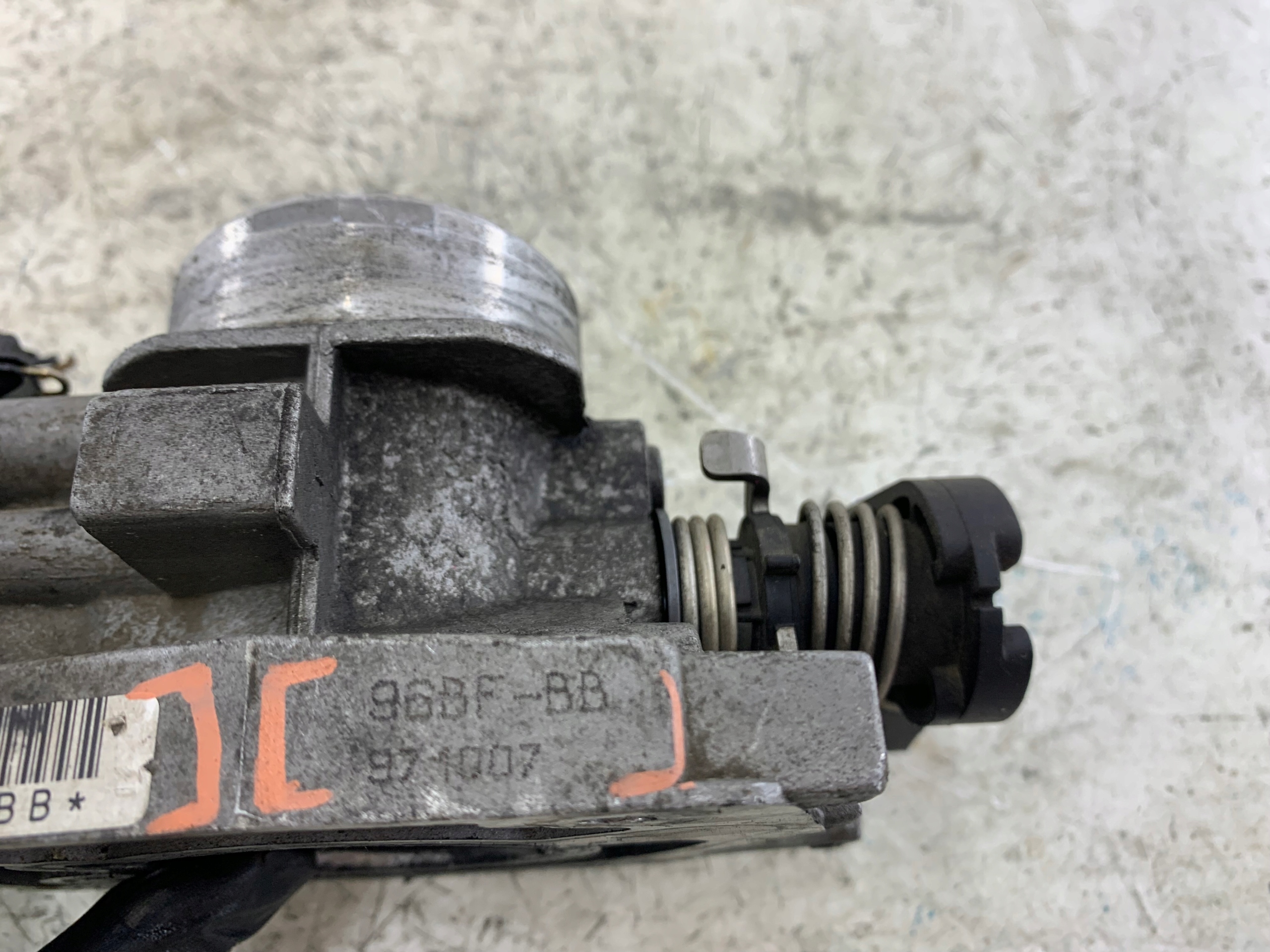 FORD KA e FIESTA MK4 1.3 valvola a farfalla 96BF-BB