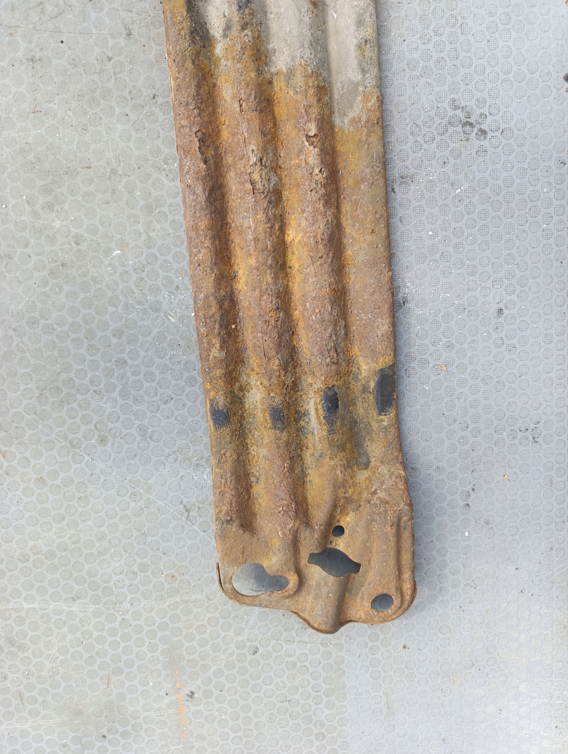 VW T5 T5 LIFT T6 Poignée Tôle Support plaque Roues de la roue de secours