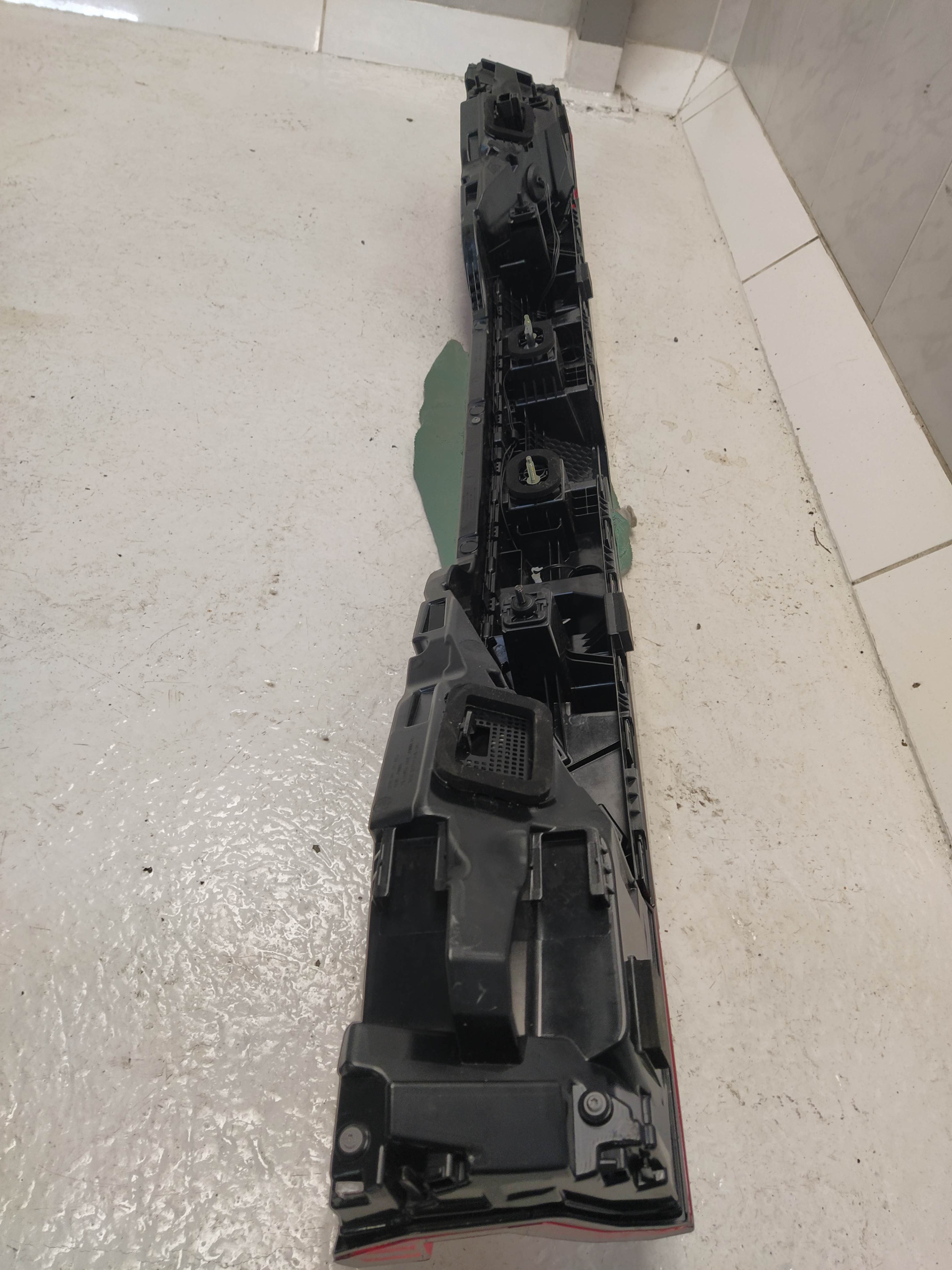 AUDI Q8 4M8 light lights rear part rear cap bonnet