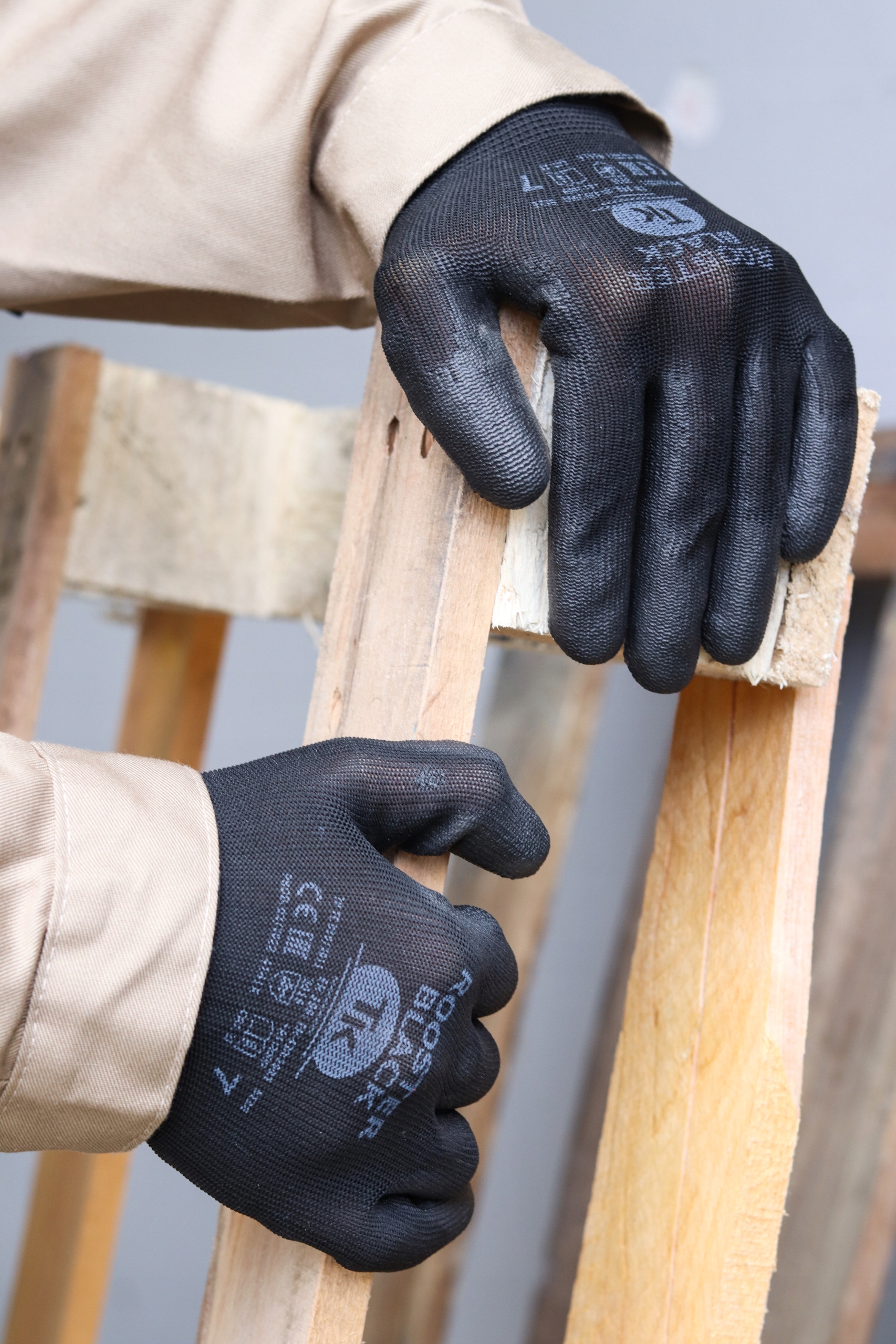 Rękawice monterskie czarne przylegające TK ROOSTER BLACK rozmiar 8-M 24 par Model ROOSTER BLACK