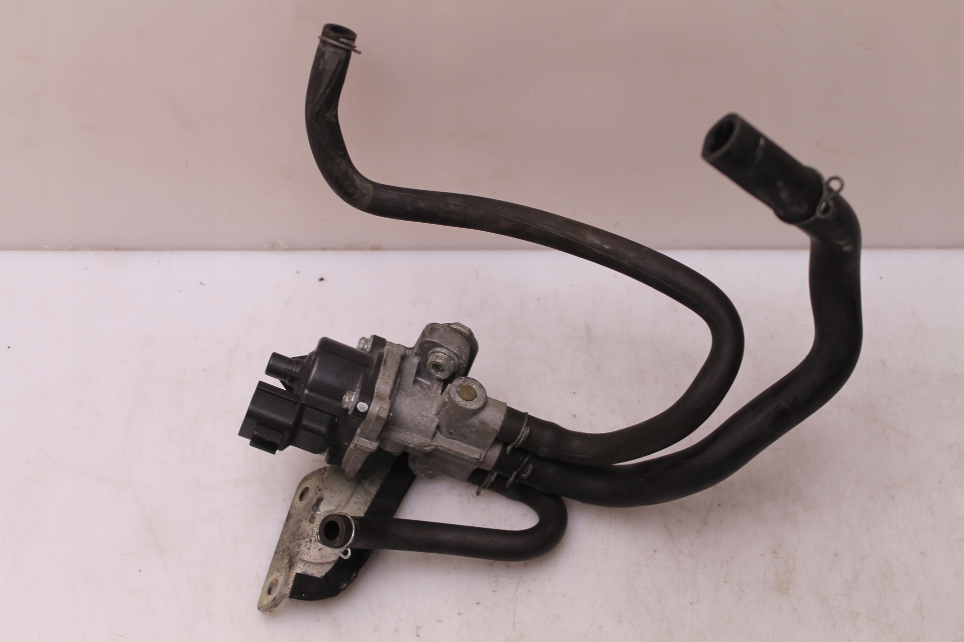 ПАЛИВНИЙ НАСОС + ДРОТИ SUZUKI SV650 SV 650