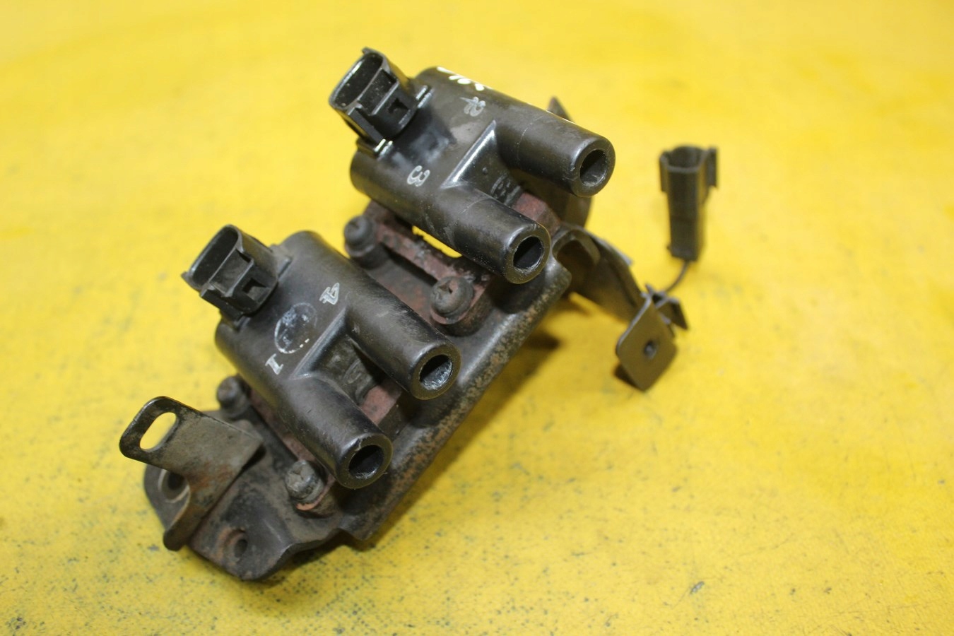 катушка зажигание kia RIO 1.4 16V G4EE