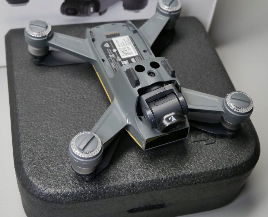 DJI Spark kiri DJI Spark Combo biały - Drony - Sklep komputerowy - x-kom.pl