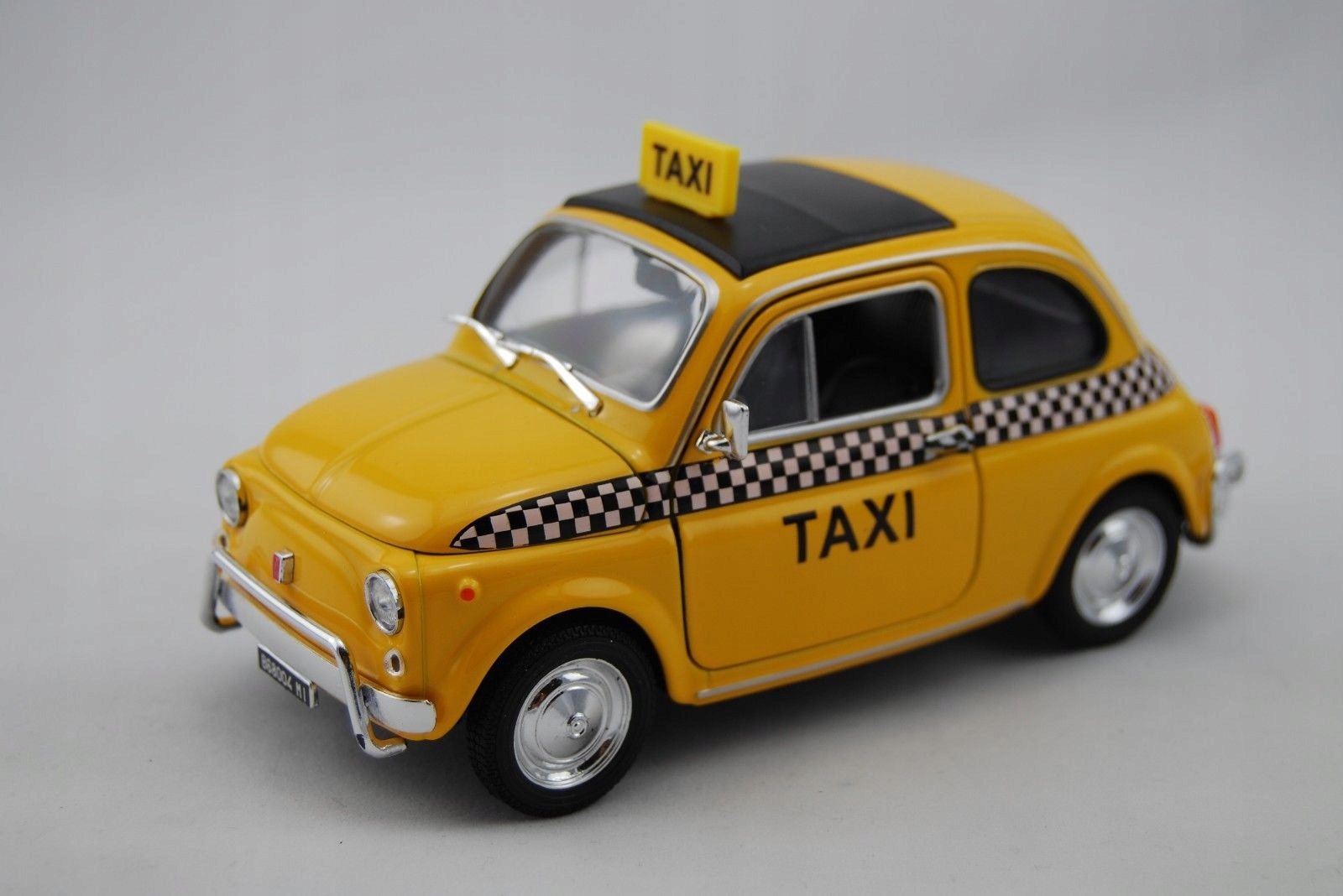 Welly Fiat Nuova 500 Taxi 1:24 Nový Kovový Model