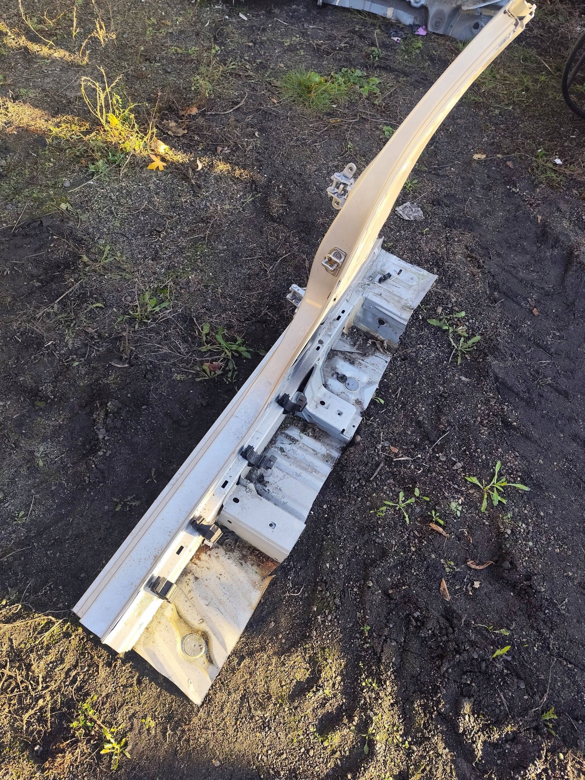 RENAULT CLIO V pillar central right