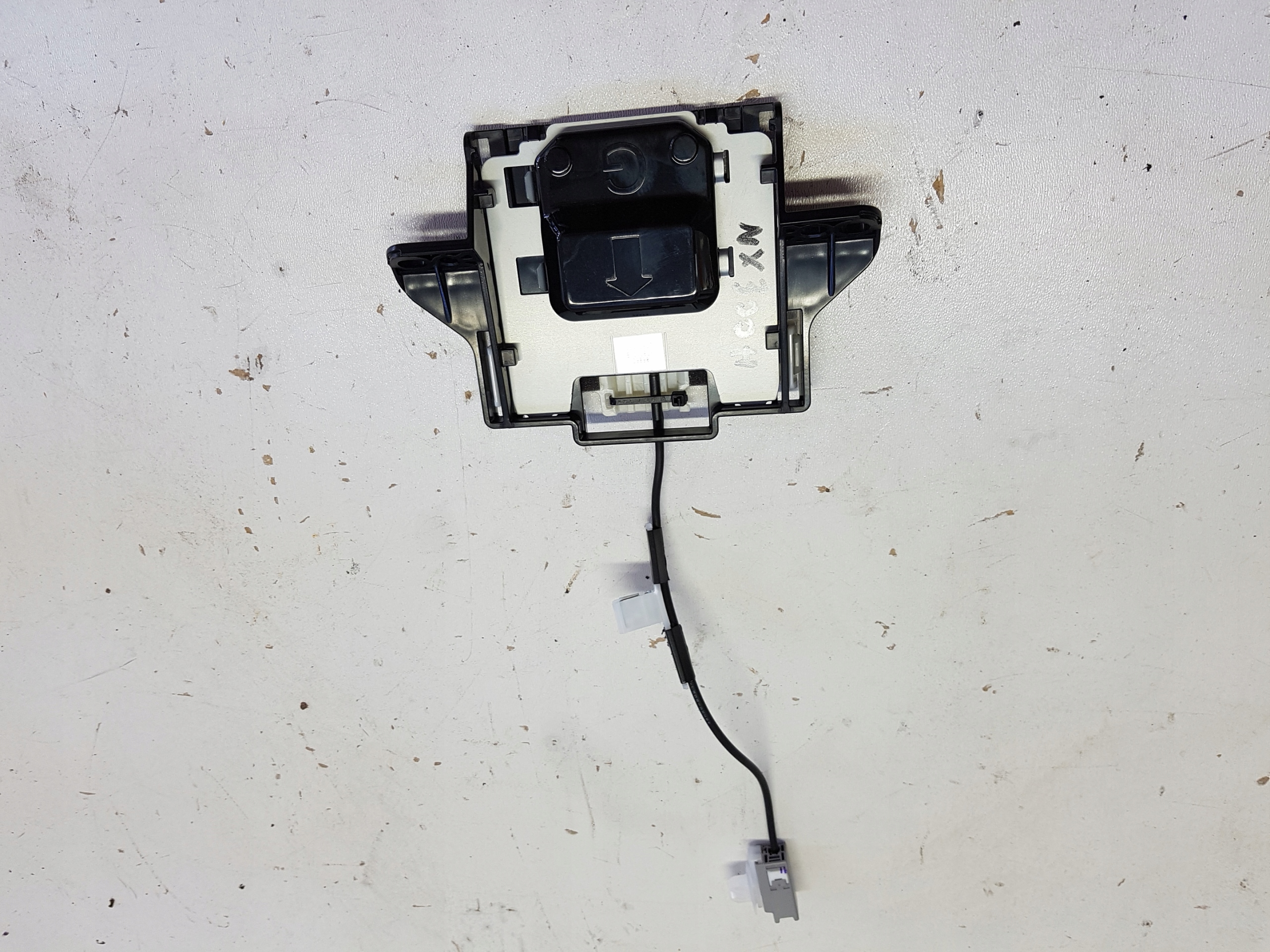 LEXUS NX 300H ANTENA GPS 86860 78010