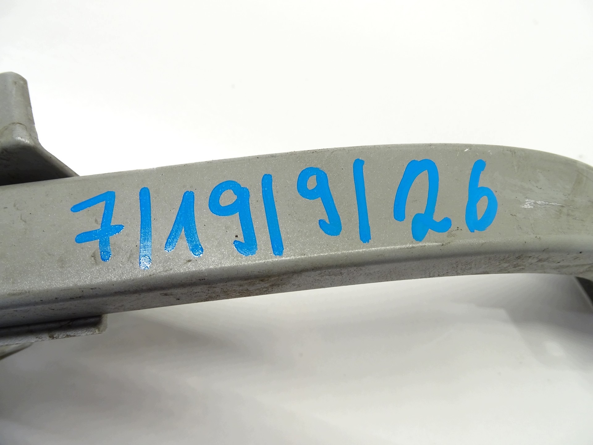 Console Support plaque Poignée Aile Gauche Avant AUDI A8 D4 4H0821233