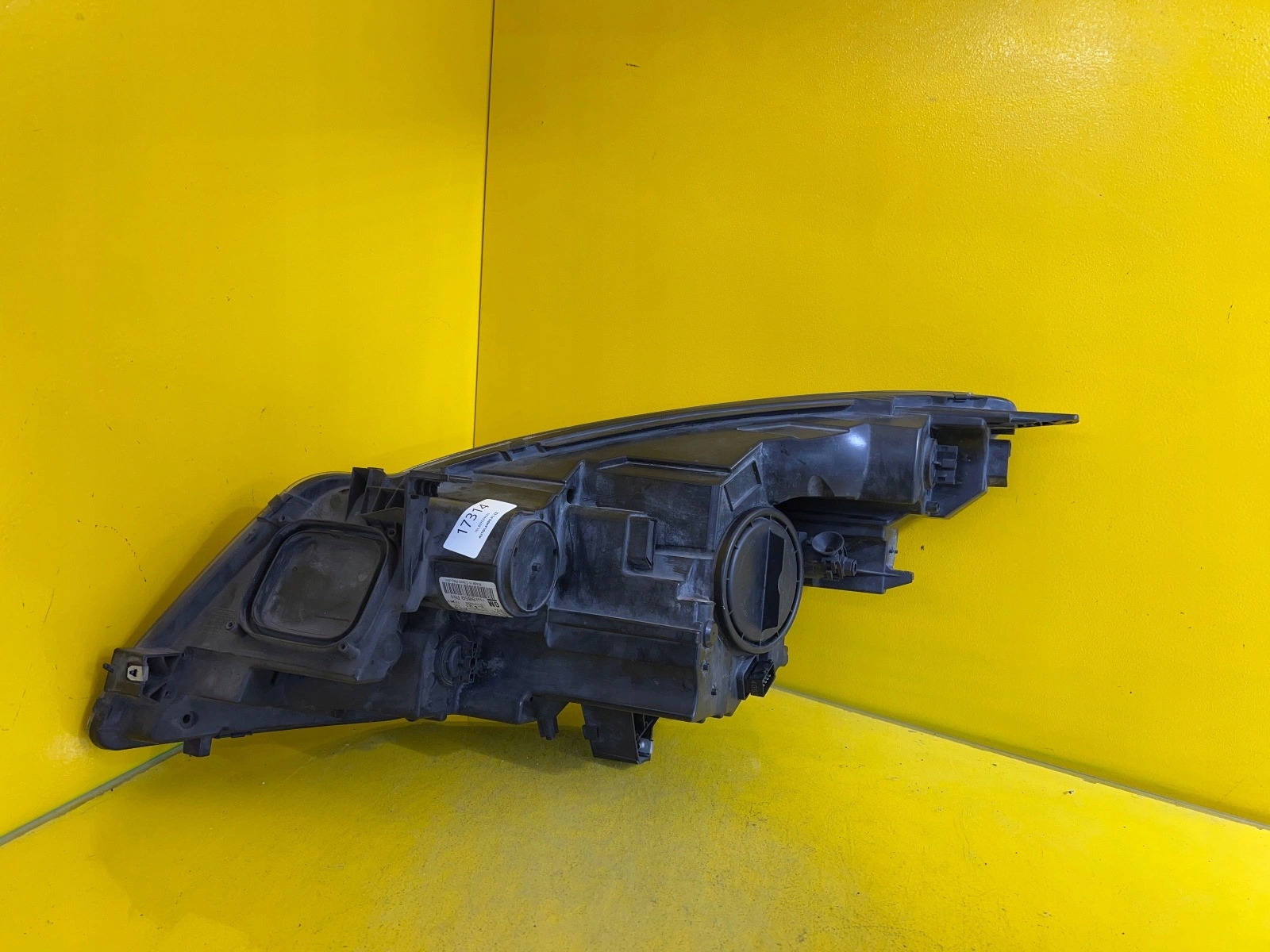 light right OPEL ZAFIRA C TOURER 12-16 lens