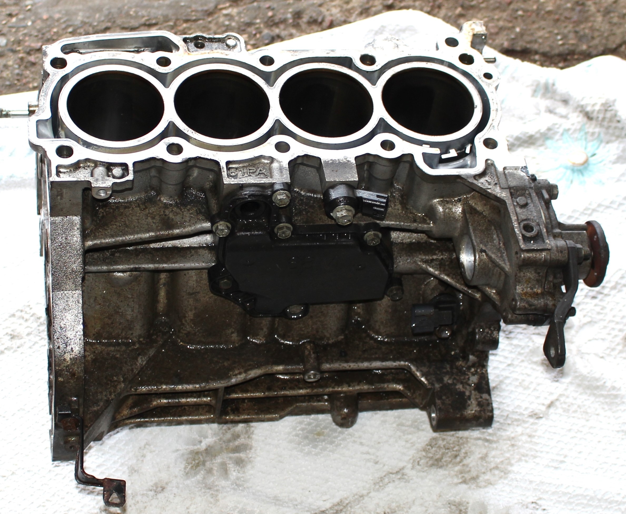 SŁUPEK SILNIKA K12C - SUZUKI SWIFT MK8, IGNIS III