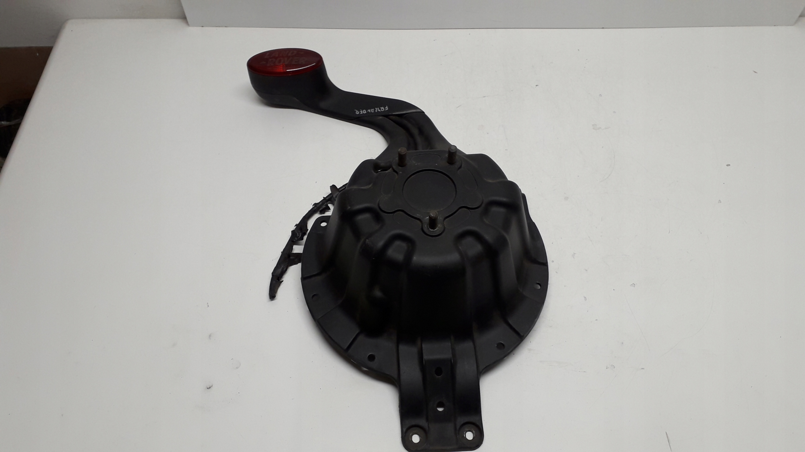 98-04r - FREELANDER 3D 98 - 04R крепление колеса свет