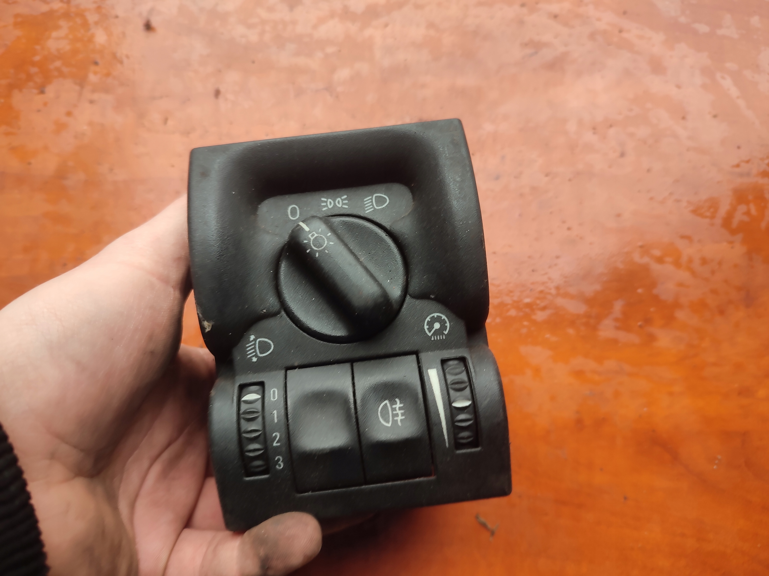 OPEL VECTRA B light switch 90569813