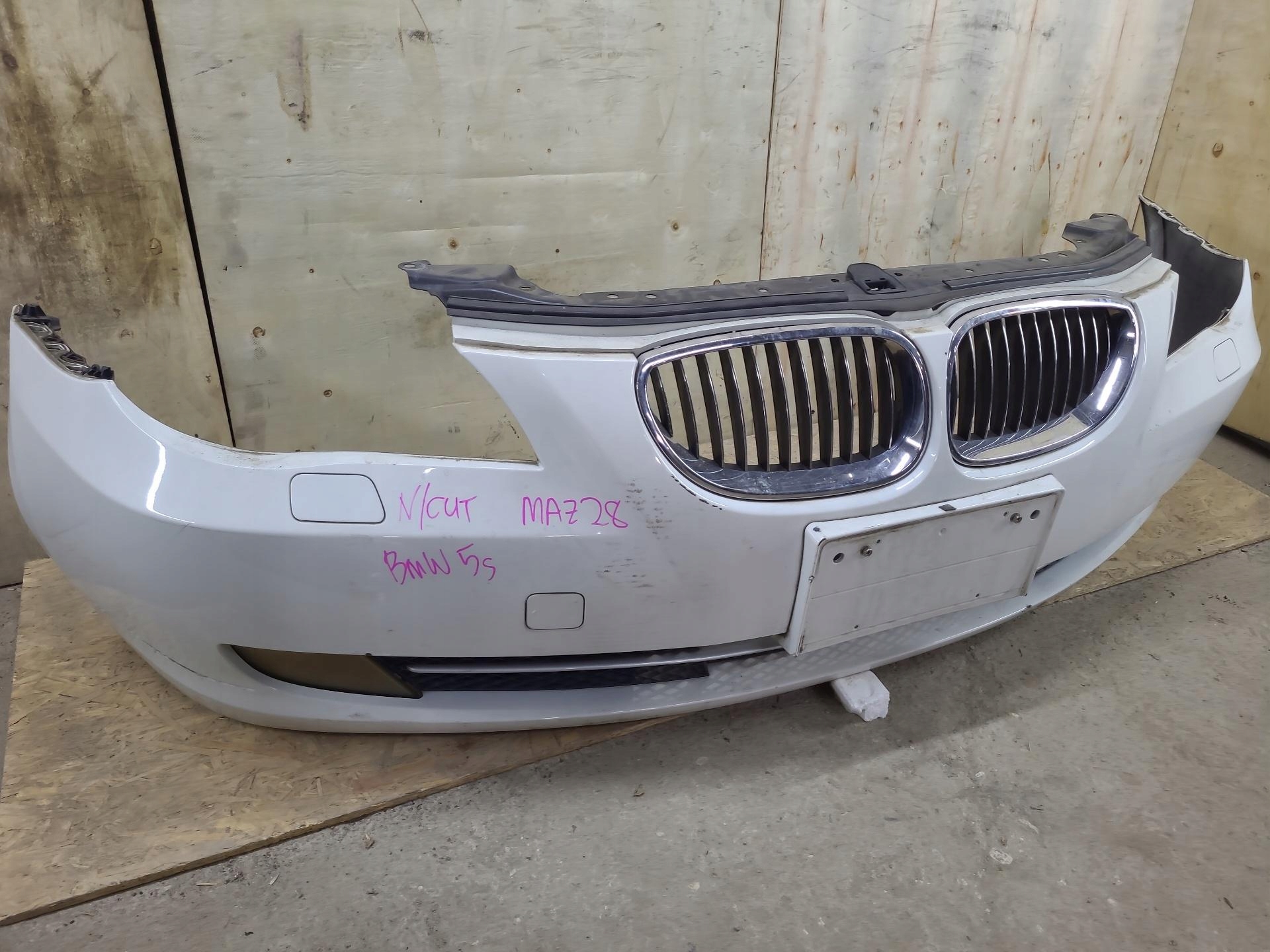 nárazník předek BMW 5 E60/E61 facelift 2008 7178683-11