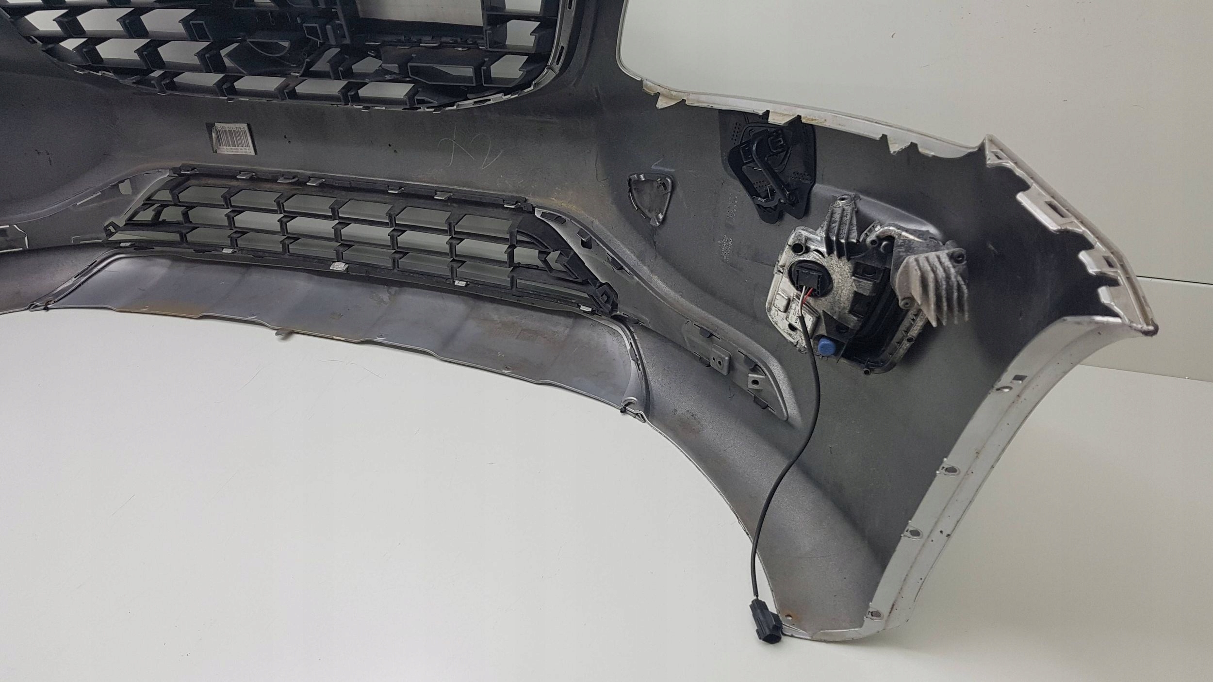 VOLVO XC60 XC 60 LIFT 2013 - bumper front 31323765