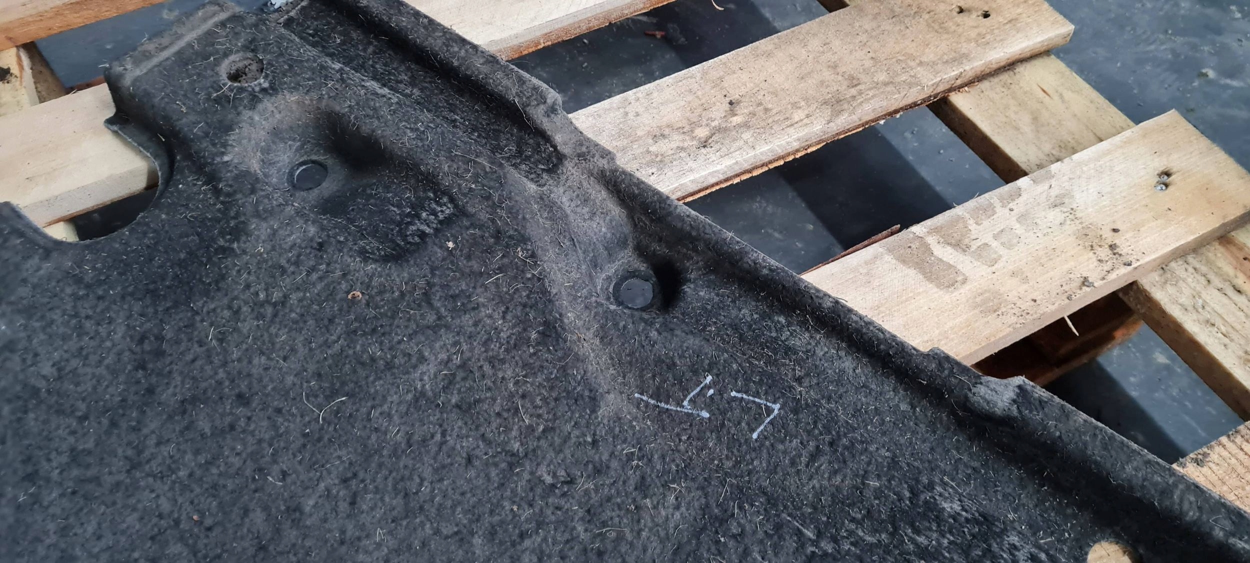 A6 C8 4K Blende Abdeckung abdeckung Unterfahrschutz des Bodens links links heck 4K0825215