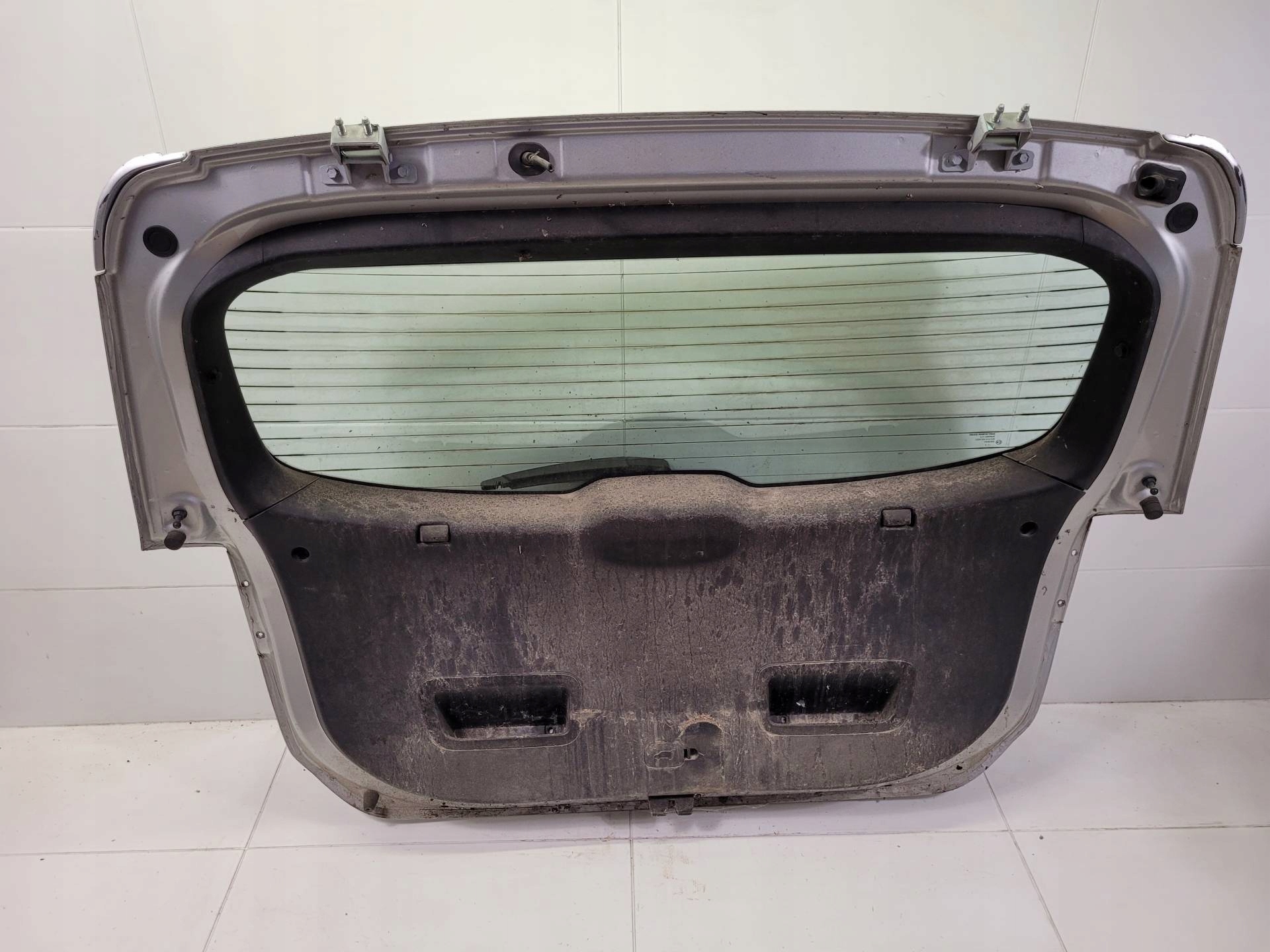 rear trunk door boot Hyundai ix20 facelift 2016