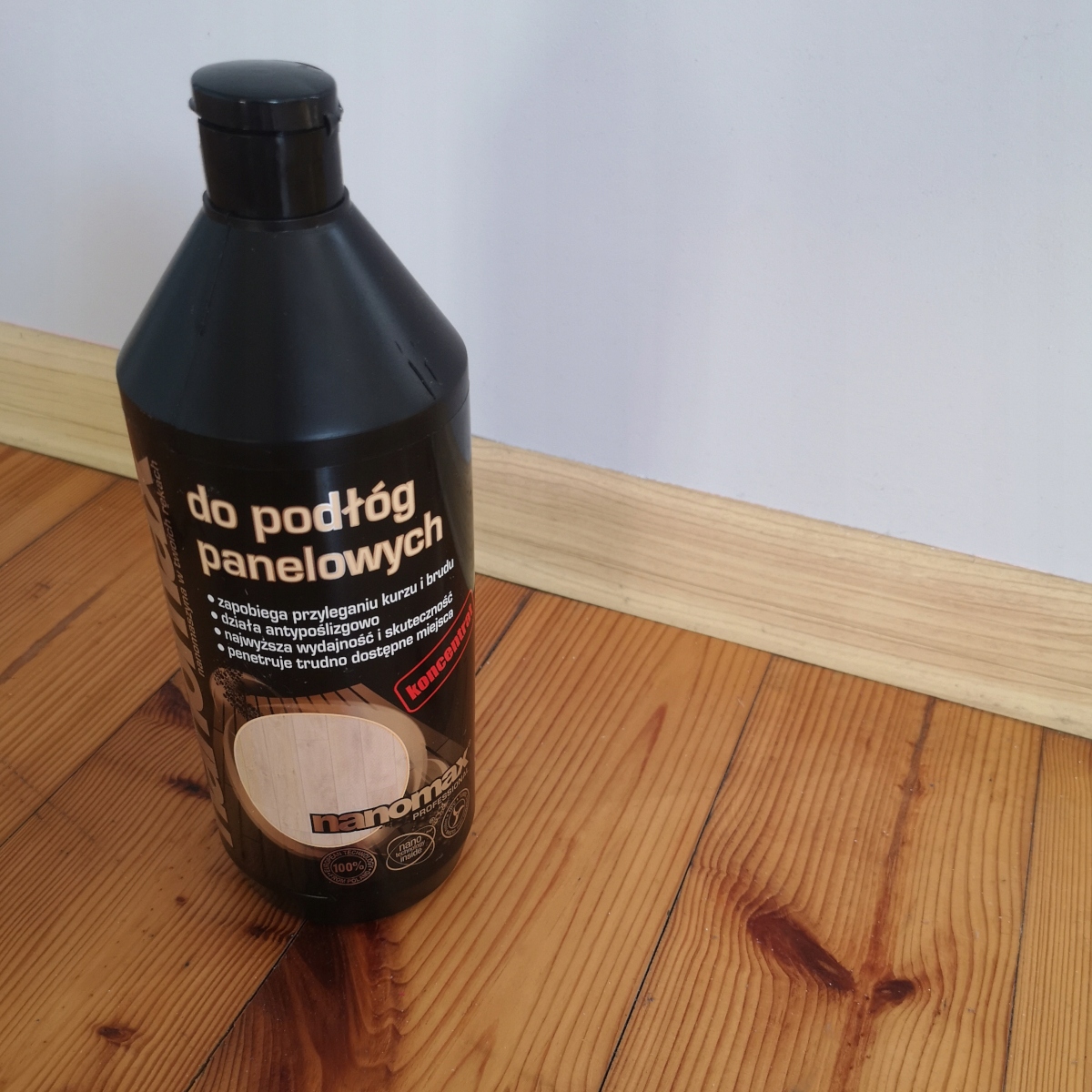 KONCENTRAT PŁYN DO PODŁÓG PANELOWYCH 1L NANOMAX Waga produktu 1 kg