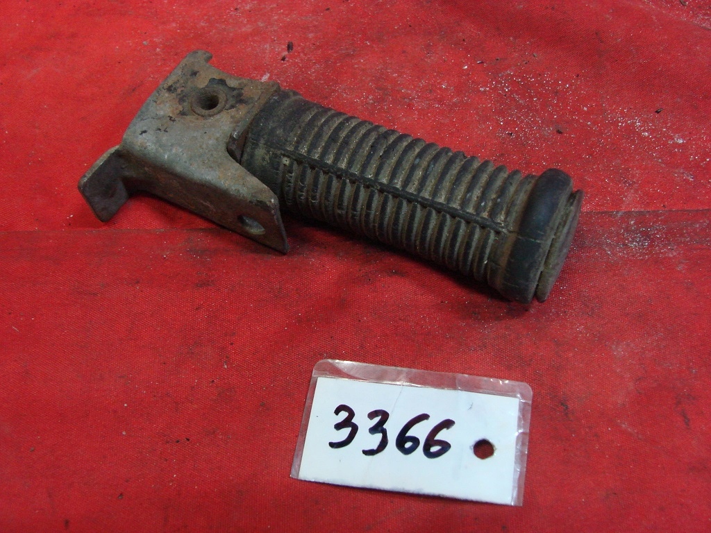 PODNÓŻEK PASAŻERA STOPKA SIMSON S50 S51 ORYG. 3366