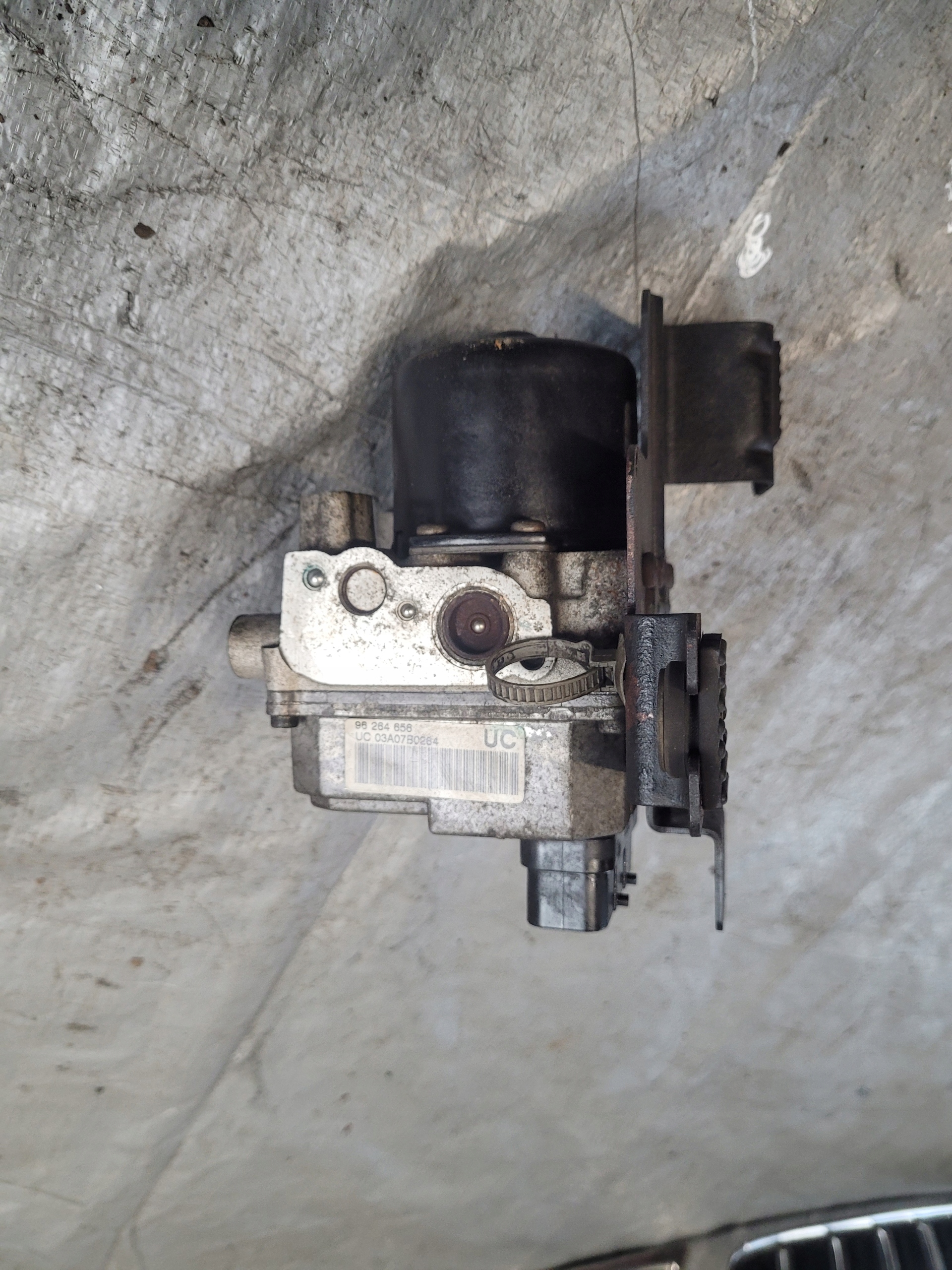 Pompa ABS OE 96264656 DAEWOO REZZO TACUMA 2.0B 03r.