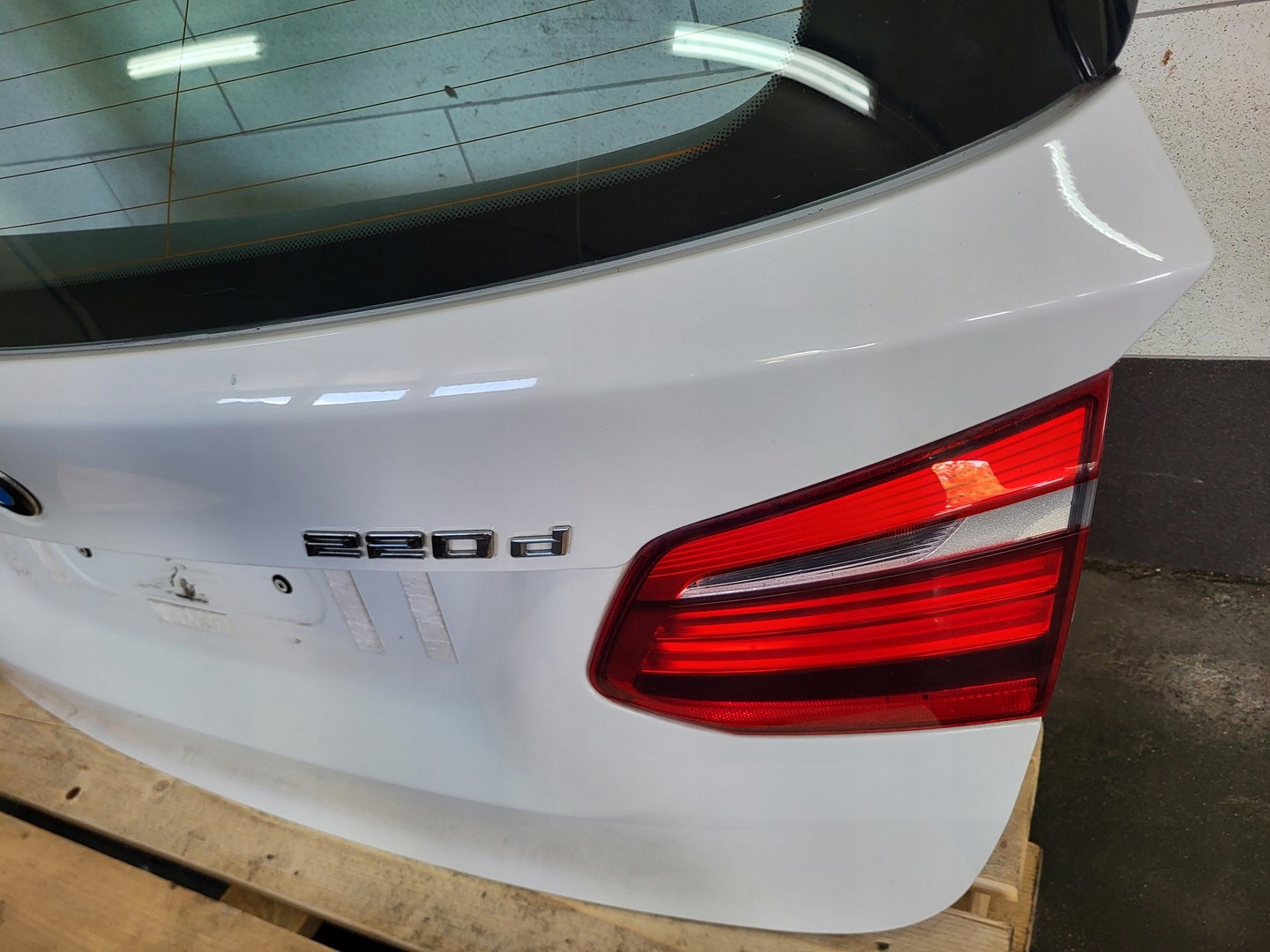 крышка багажника электрическая фары BMW 2 F45 300 Alpine