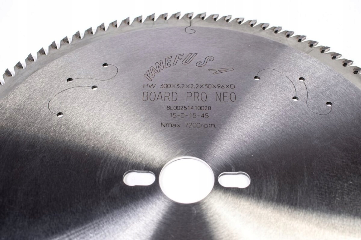 Japonská pila na desku Kanefusa 300x30x3,2/2,2/96z