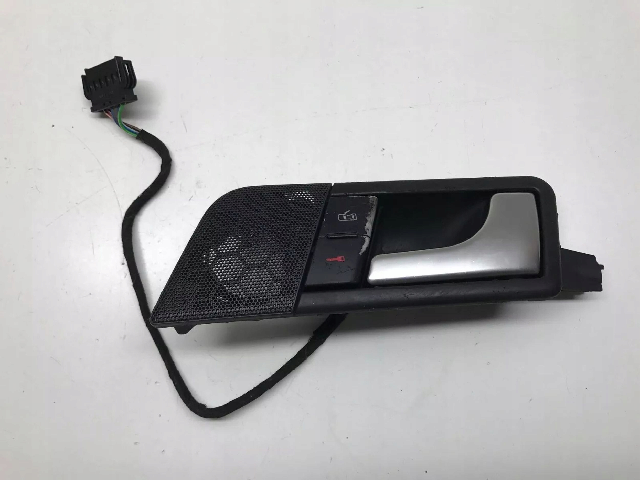 Audi A2 2003 ручка двери внутренняя 820837020