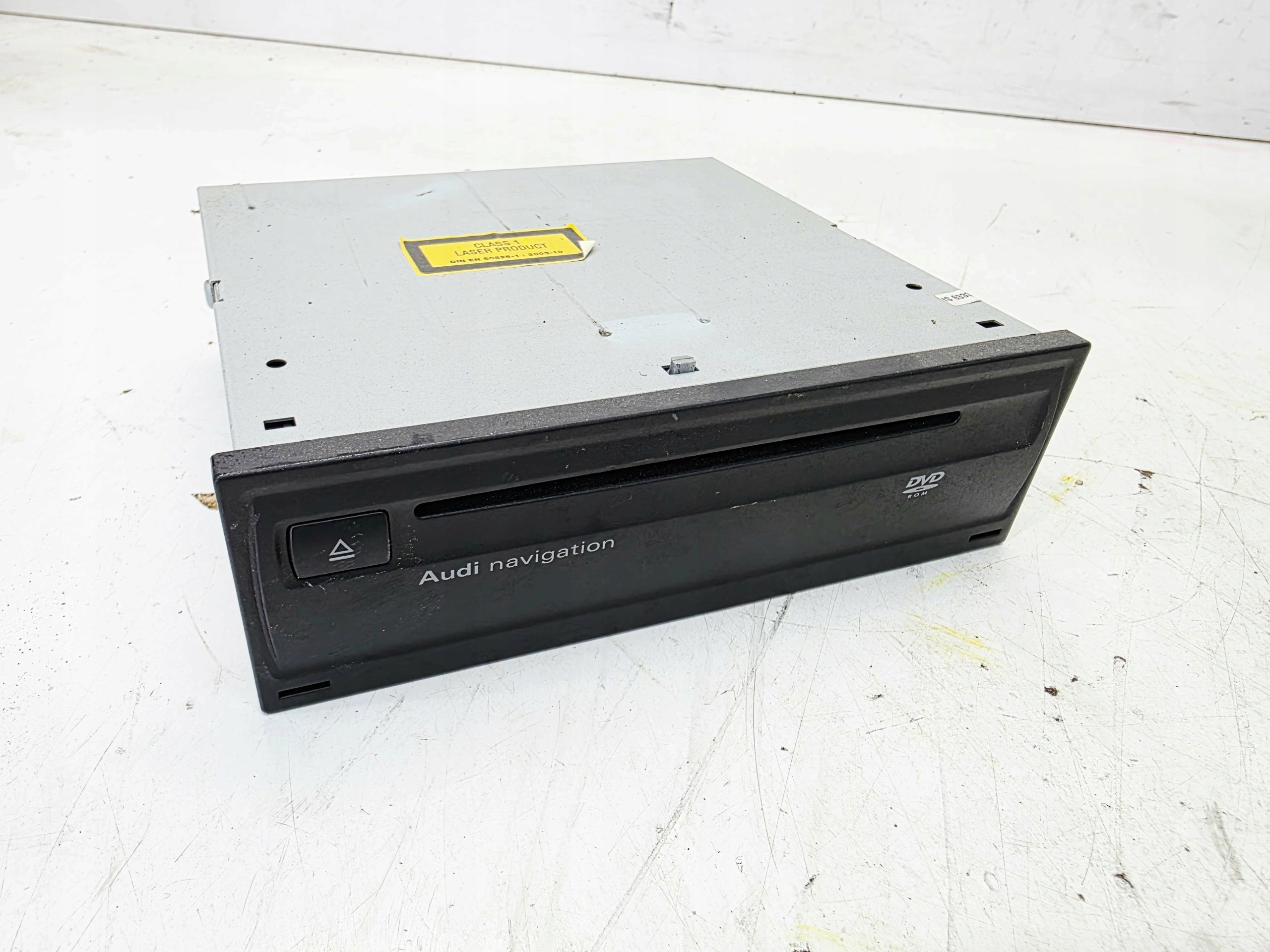 player NAPED DVD AUDI A3 A4 A5 Q5 A6 A8 4E0919887M 4E0910888P